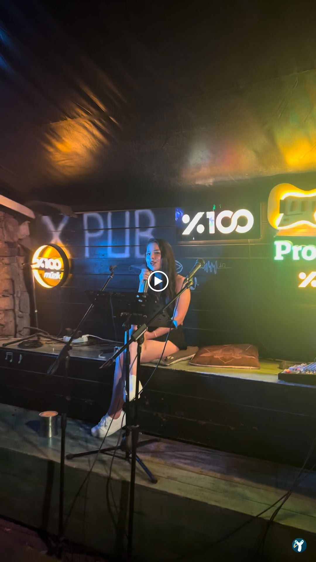 X Pub&Bistro&Otel Karaoke