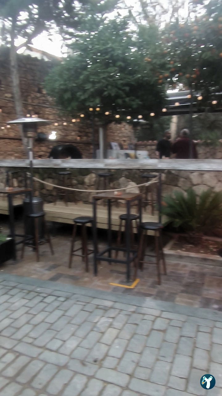 X Pub&Bistro&Otel Karaoke