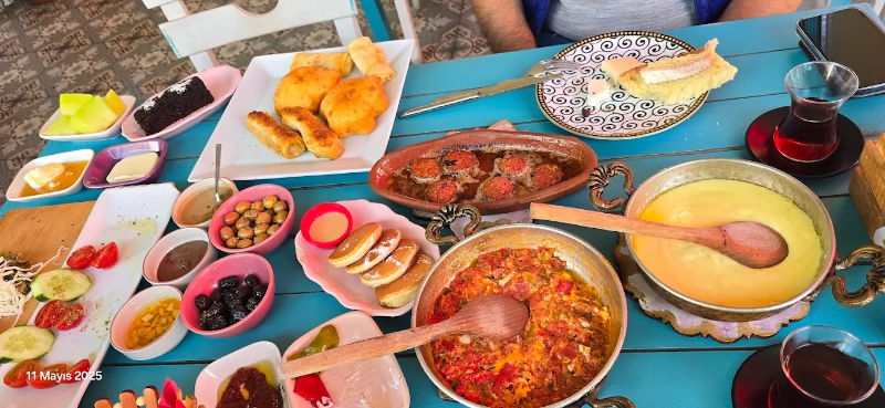 Batıköy Kahvaltı & Şarküteri