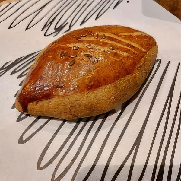 Siyez Unlu Peynirli Poğaça