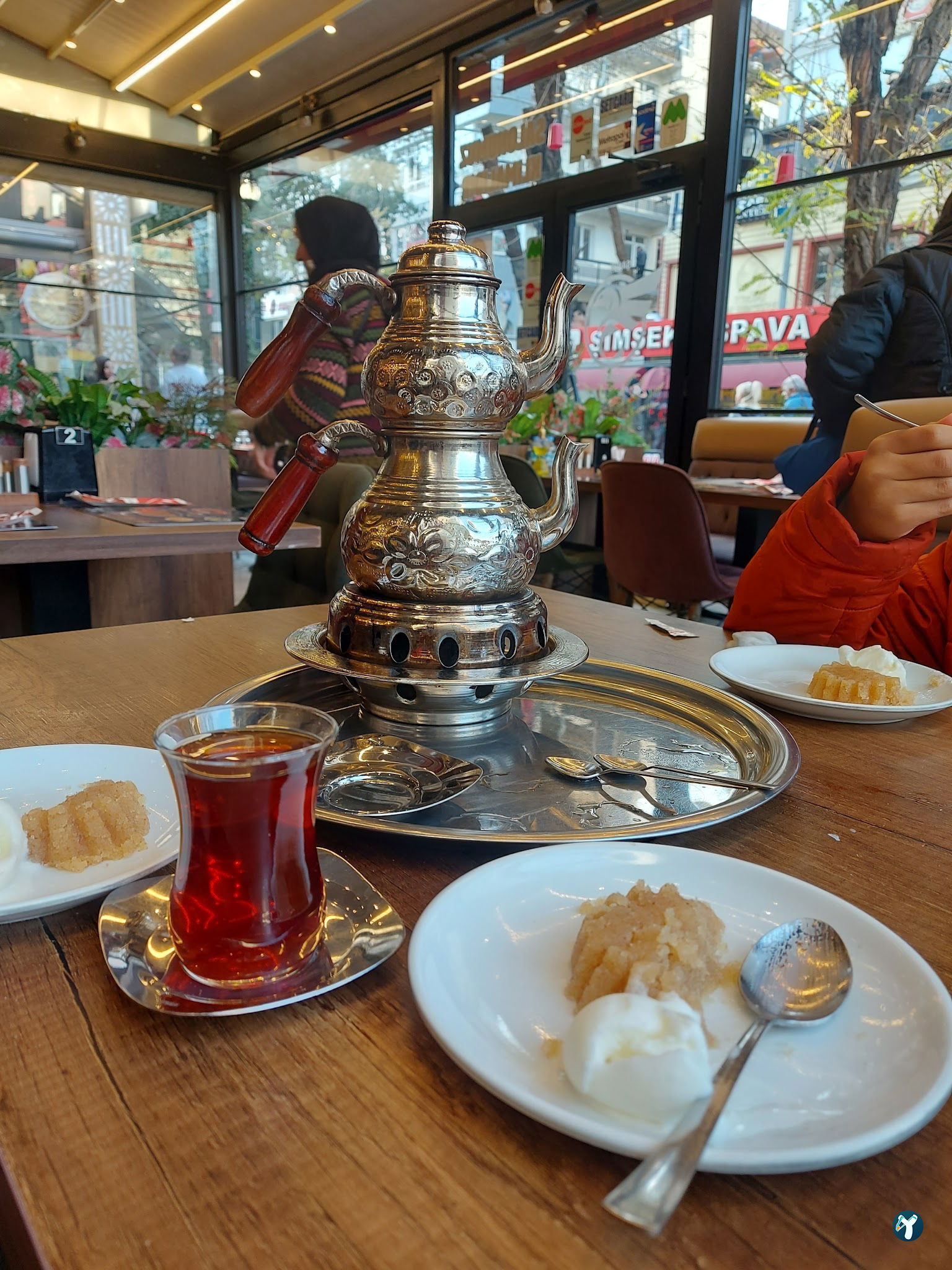 Şahi̇n Aspava