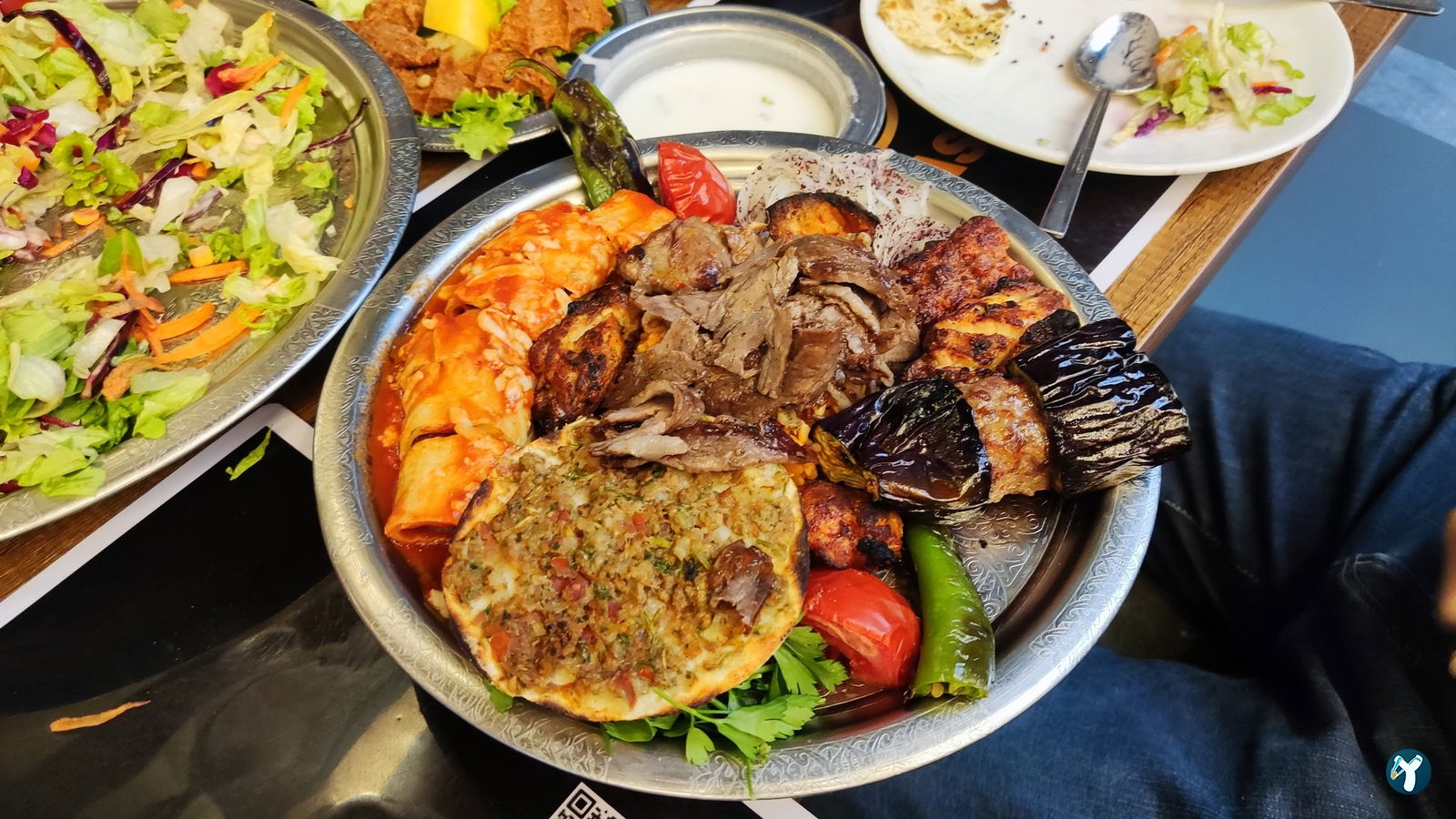 Şahi̇n Aspava
