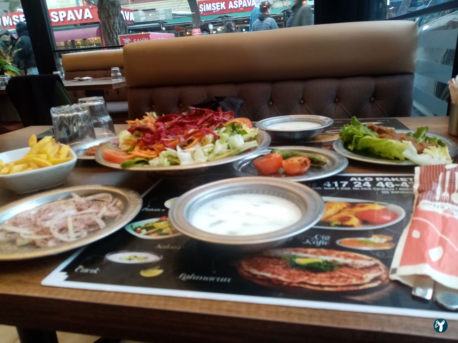 Şahi̇n Aspava