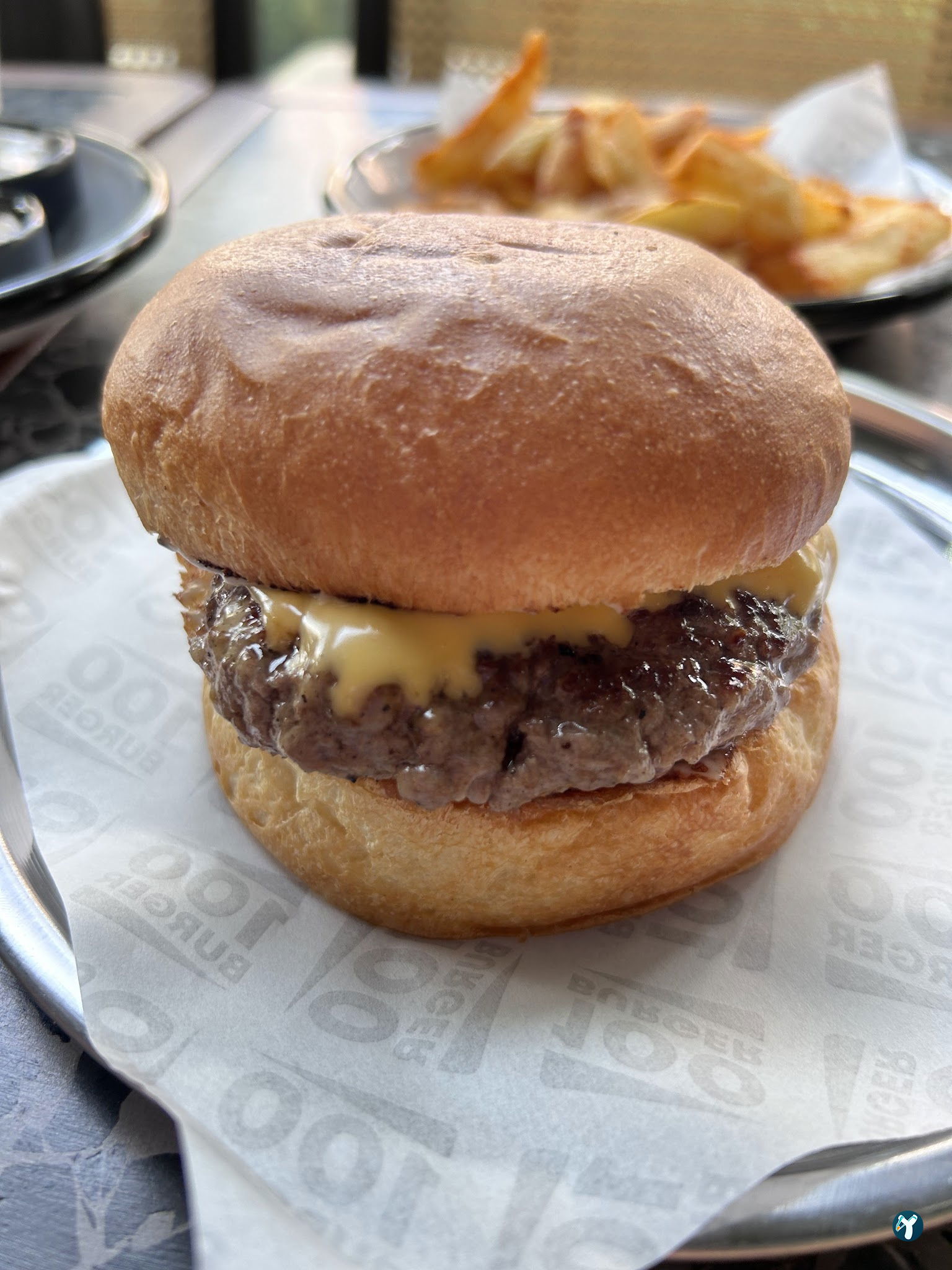 100 Burger-Maidan