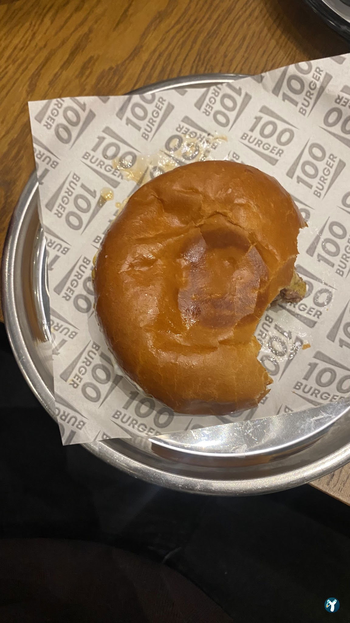 100 Burger-Maidan