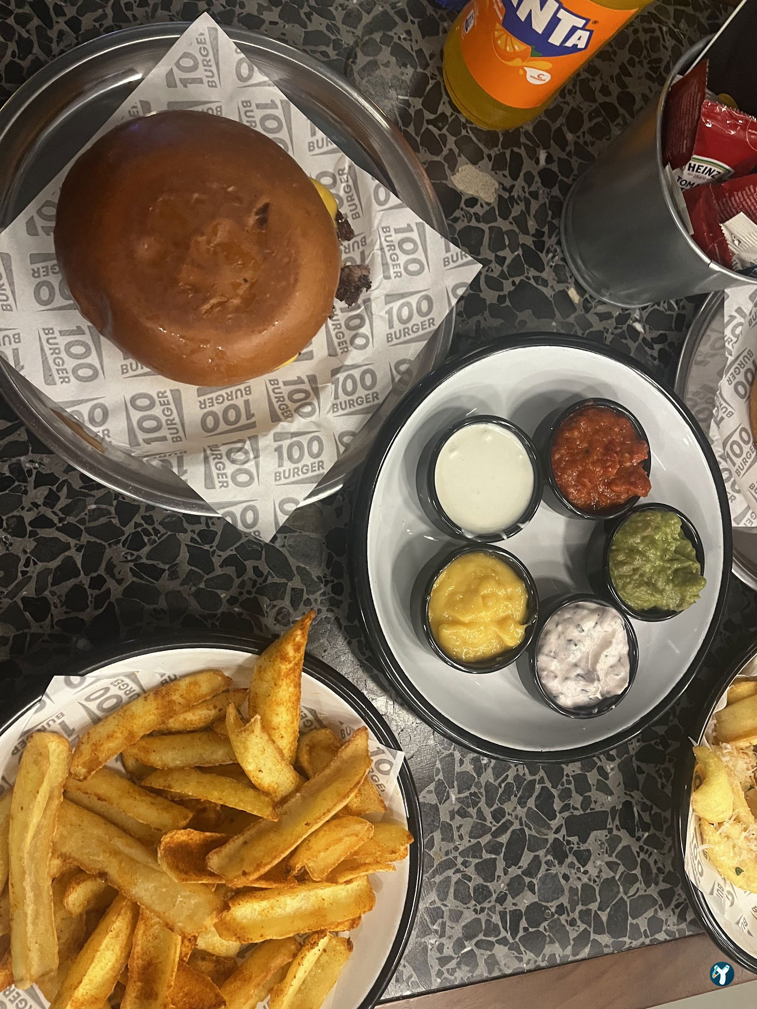 100 Burger-Maidan