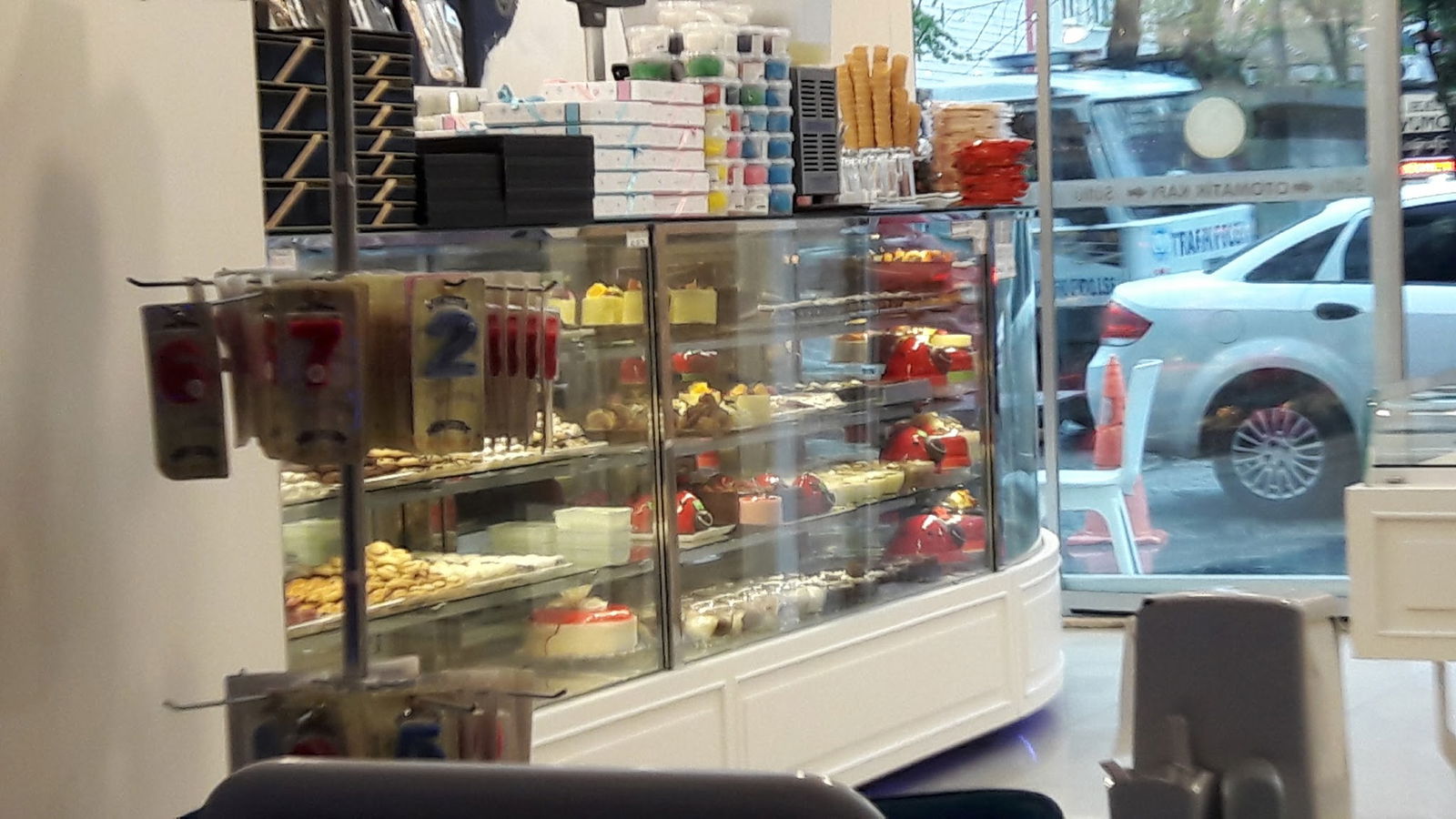 Sütlü Pastane Cafe