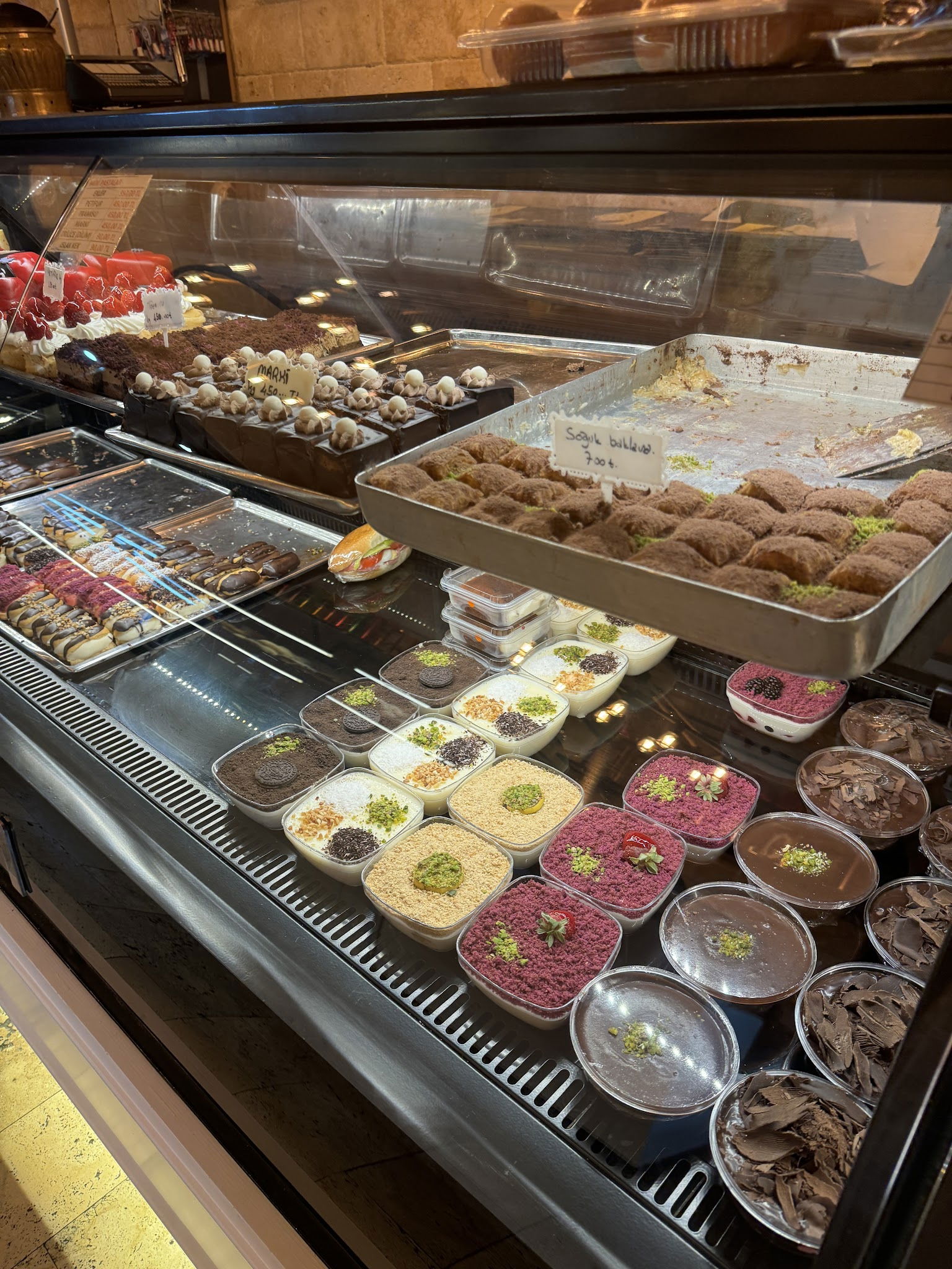 Sütlü Pastane Cafe