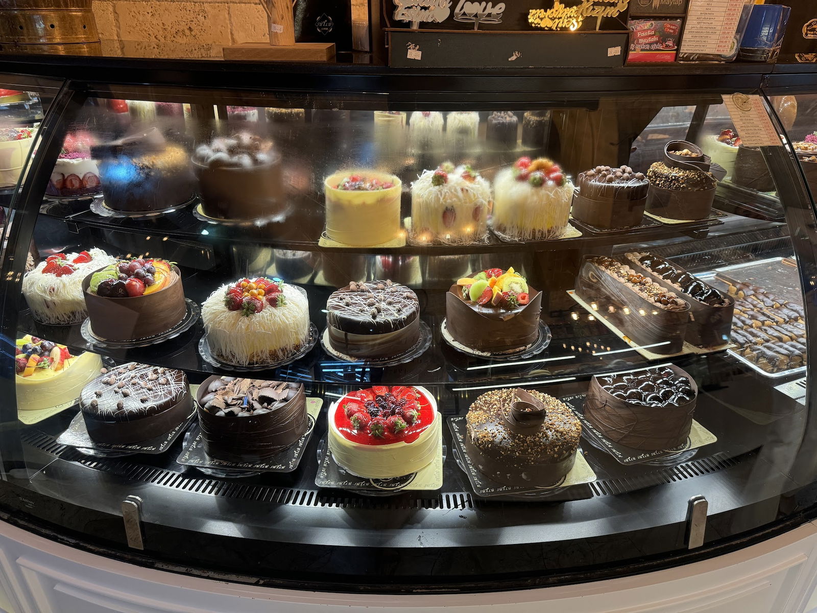 Sütlü Pastane Cafe