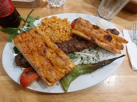 Köyüm Kebap Salonu resimleri Köyüm Kebap Salonu resimleri