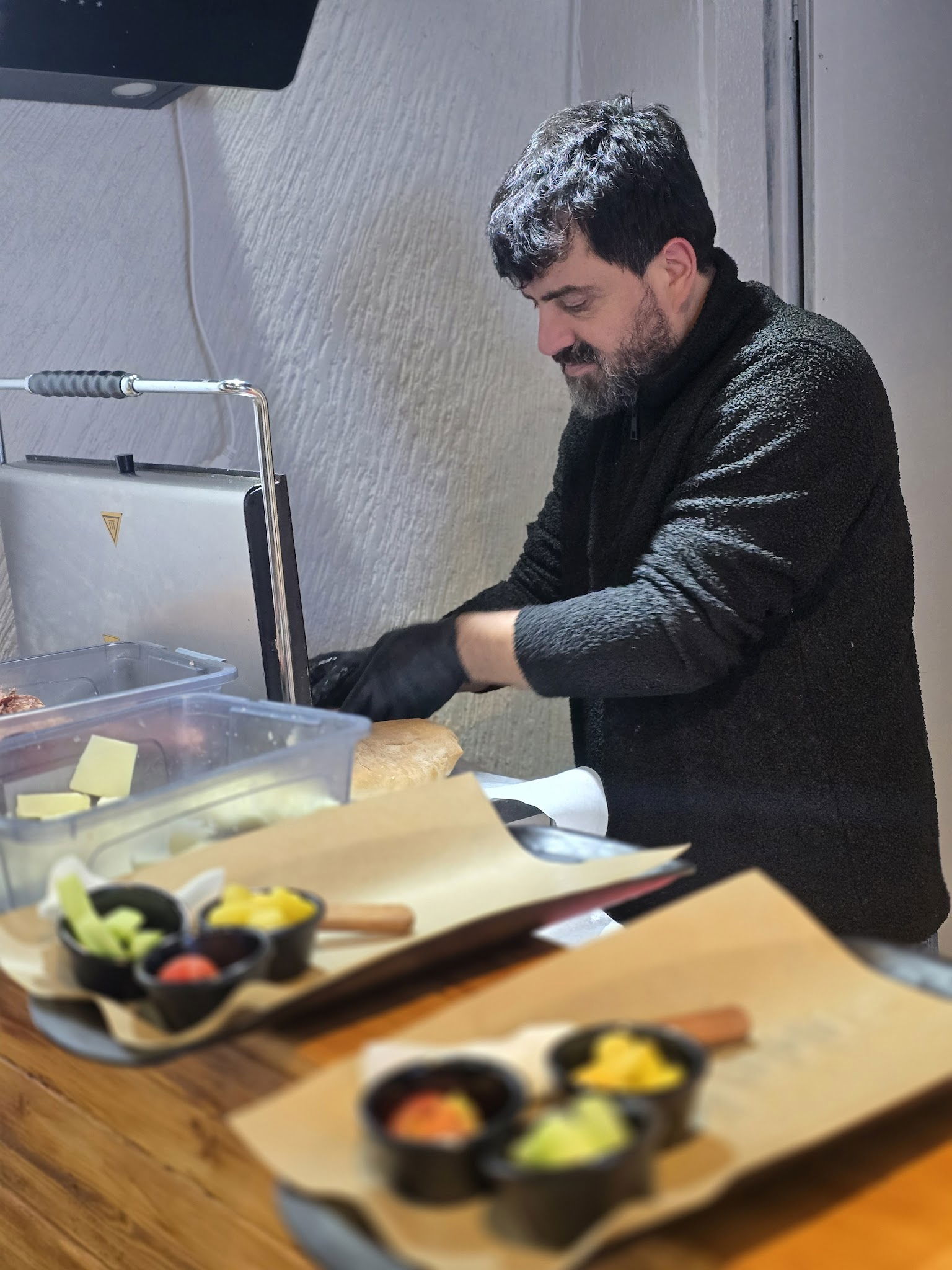 Tostbiq Tostçu Ferdi