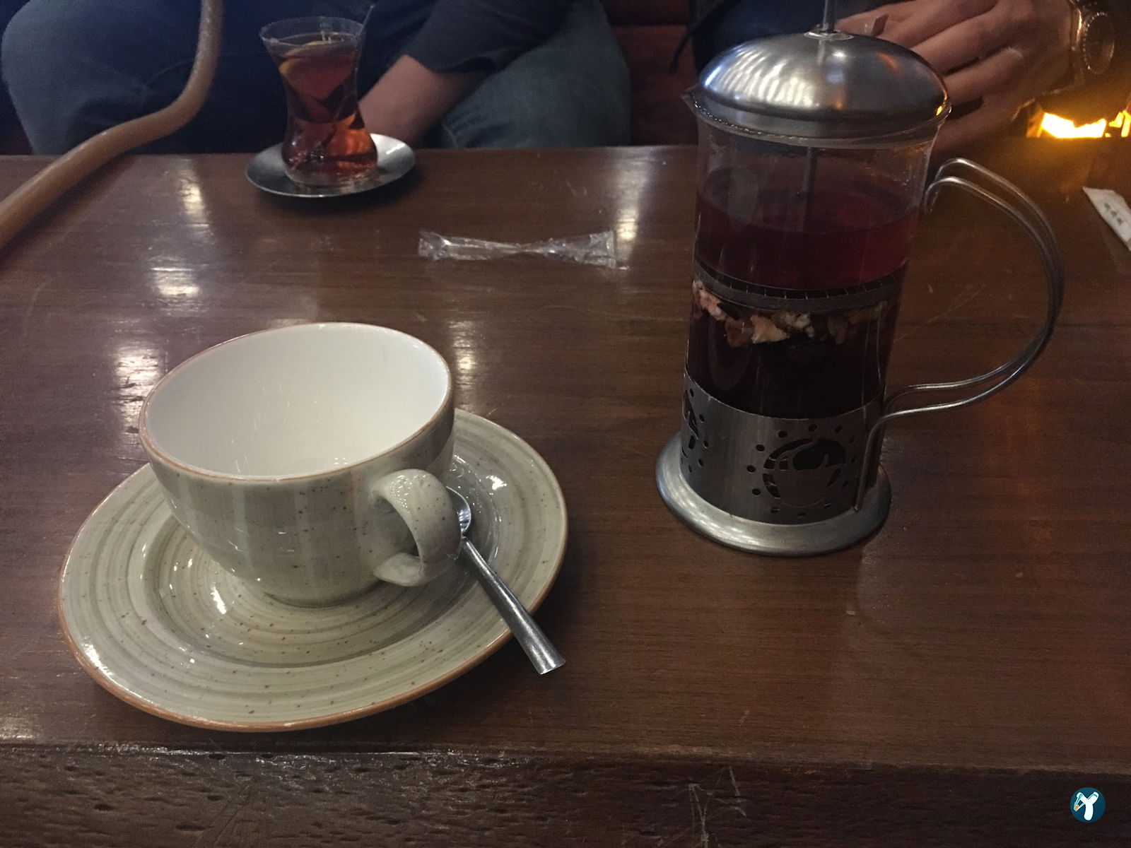 Mist Coffee & Lounge