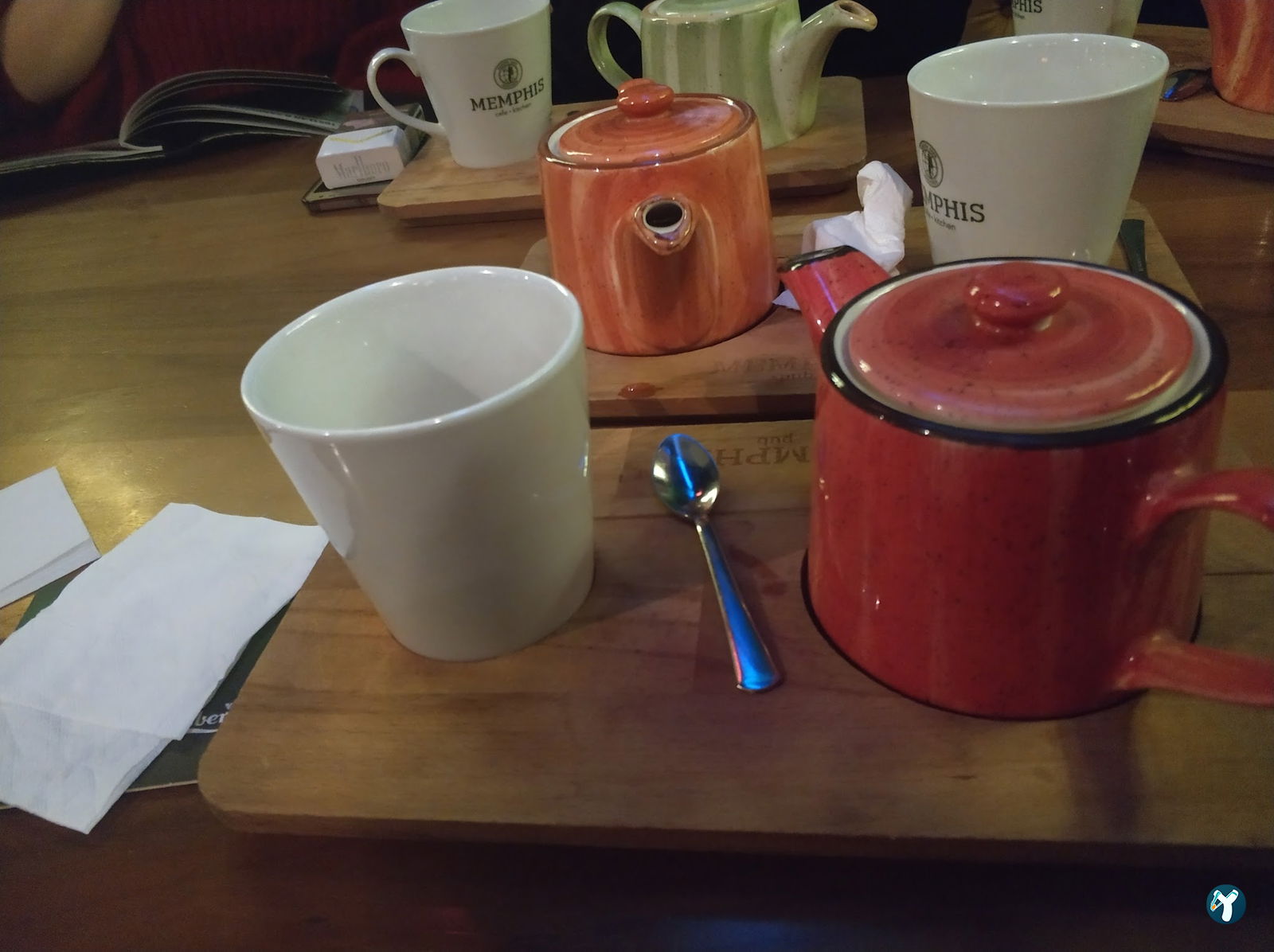 Mist Coffee & Lounge