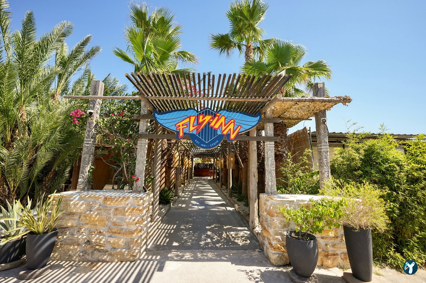 Fly-Inn Beach Club