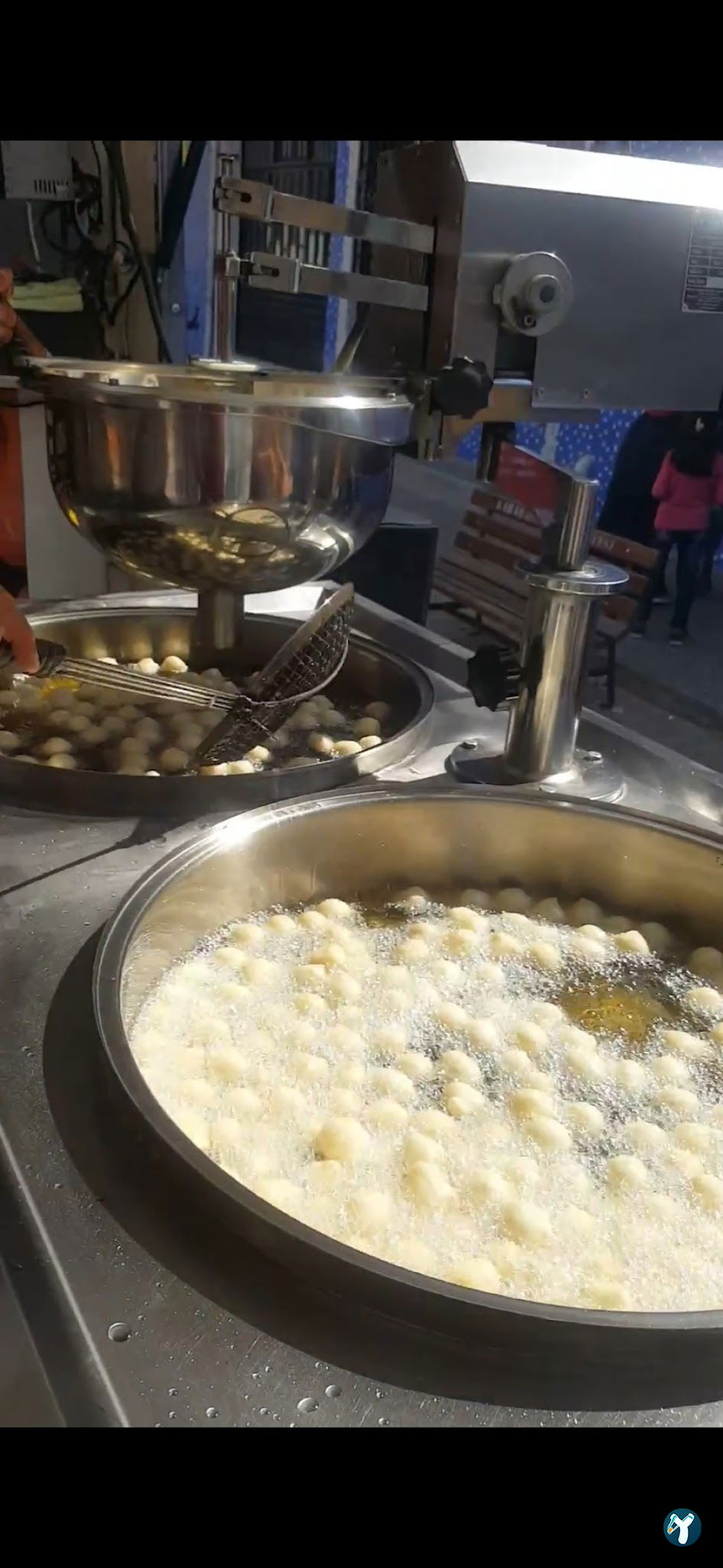 Sahra Lokmacilik