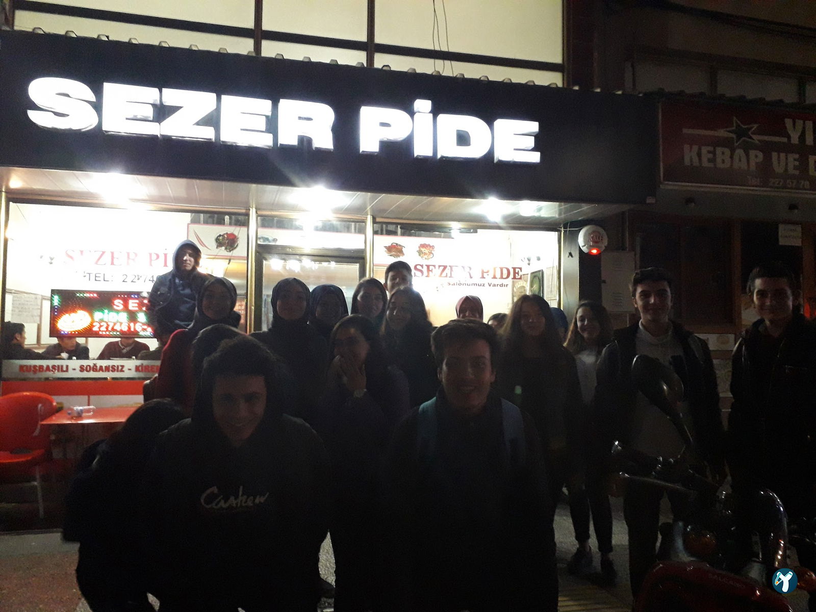 Sezer Pide Salonu