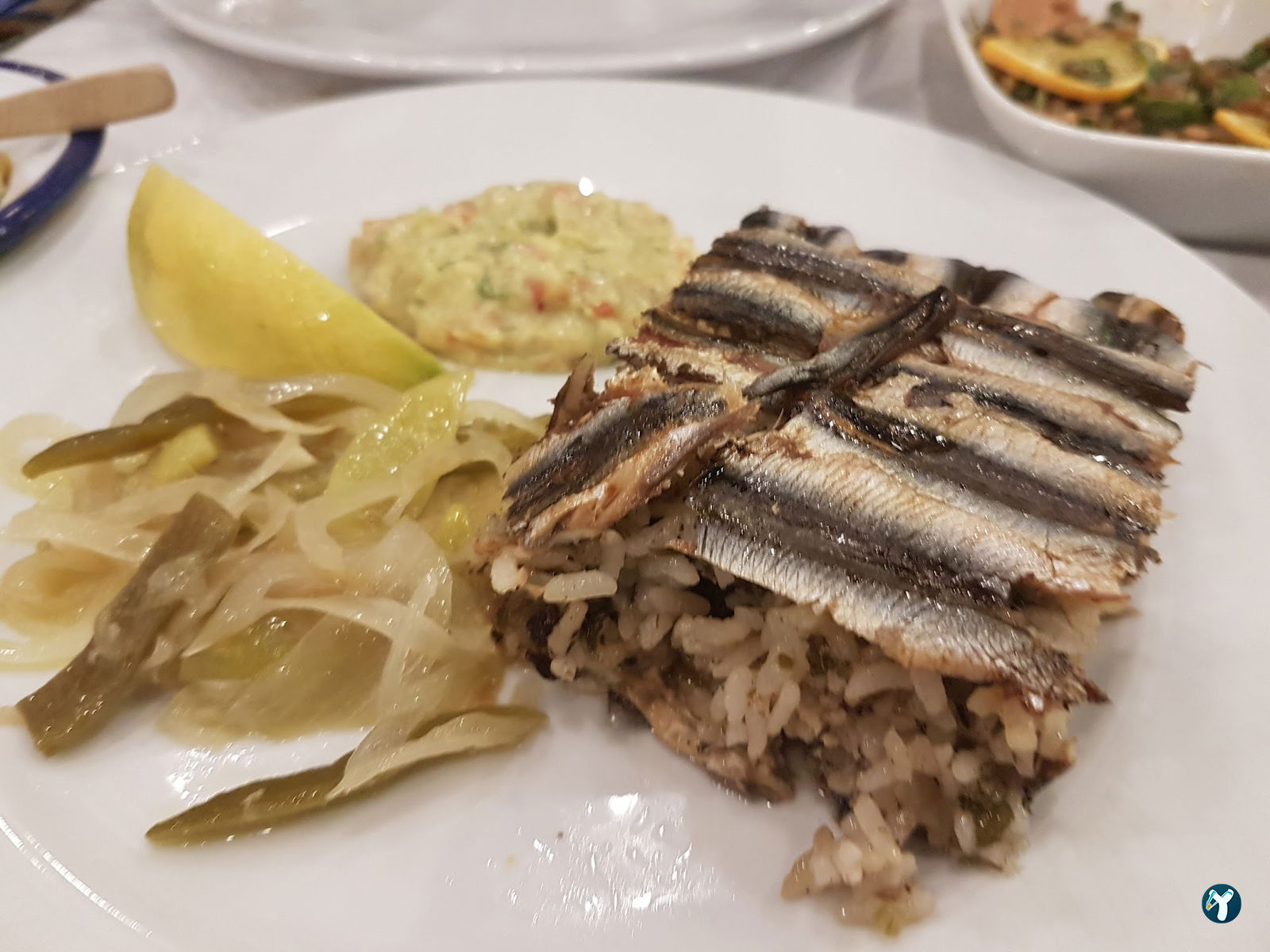Mezza Gurme, Restoran & Market