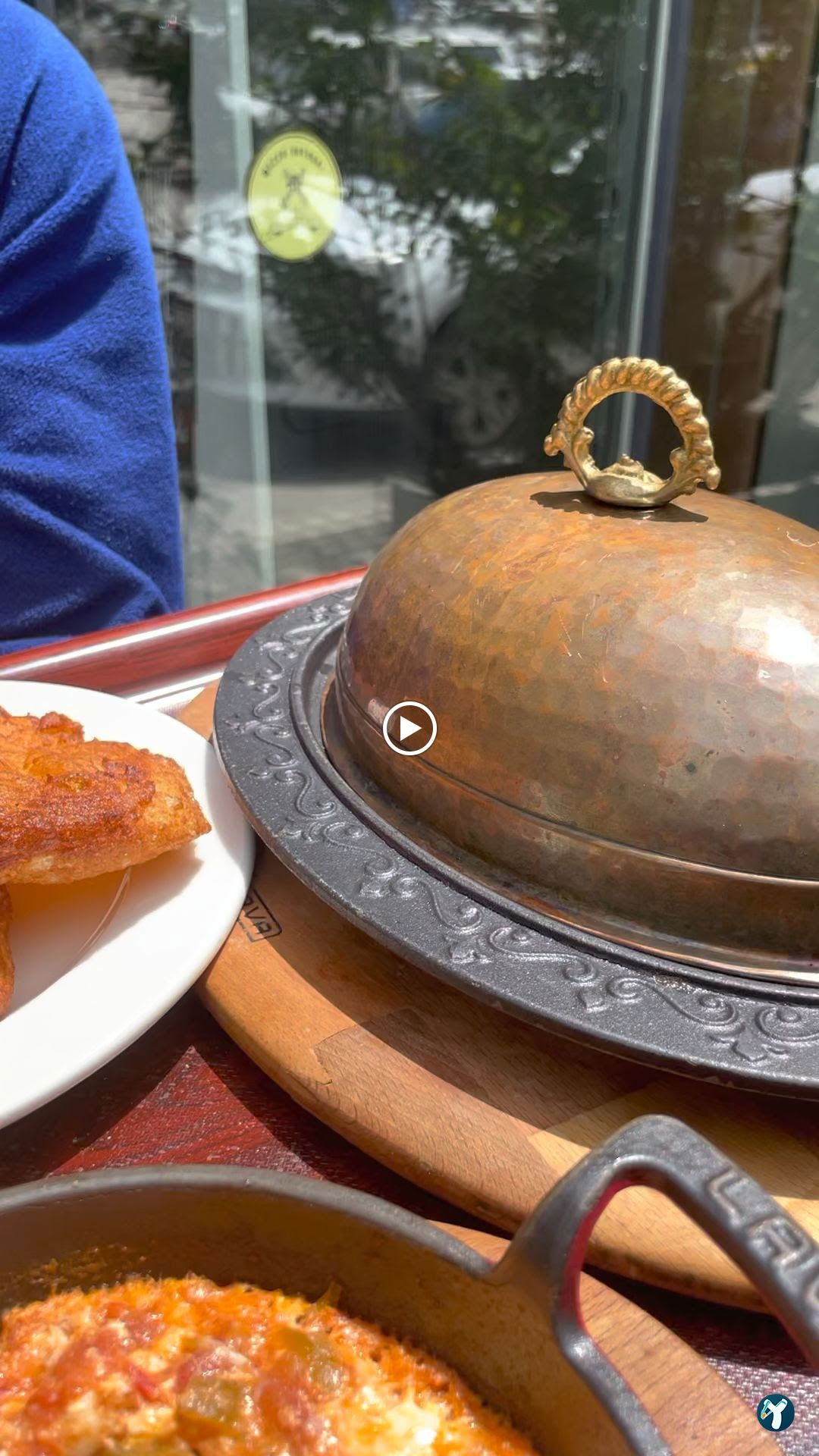 Mezza Gurme, Restoran & Market