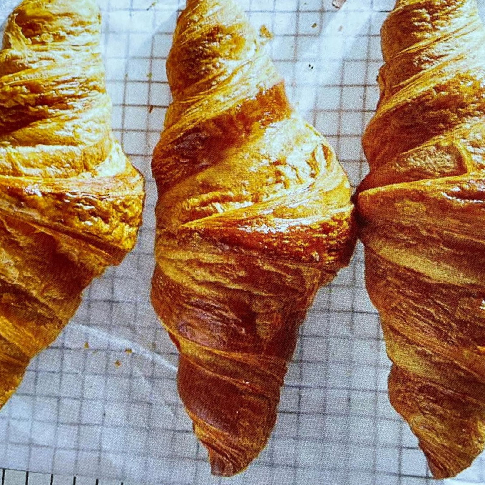 Tereyağlı Kruvasan