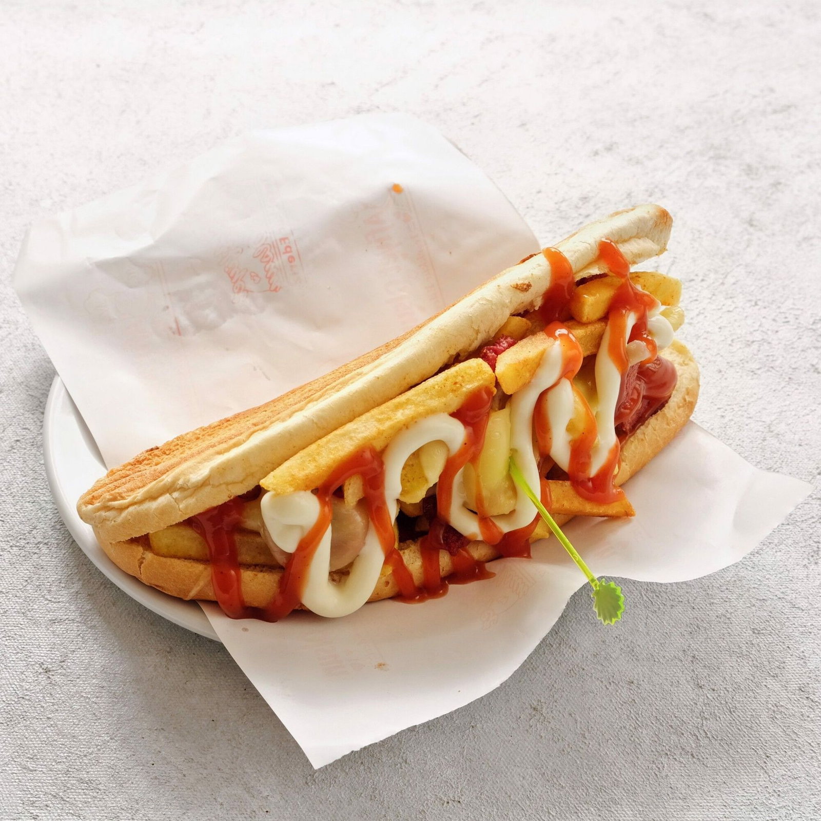 Sosisli Kaşarlı Patso