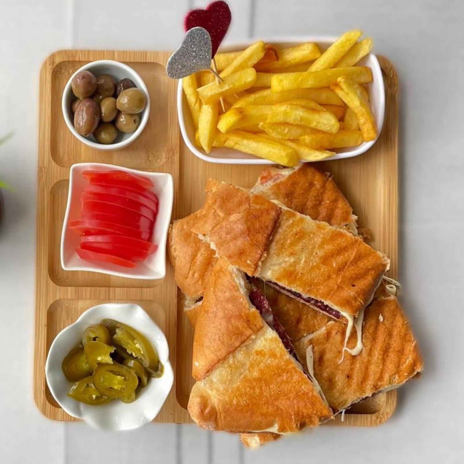 3/4 Ekmek Arası Karışık Tost