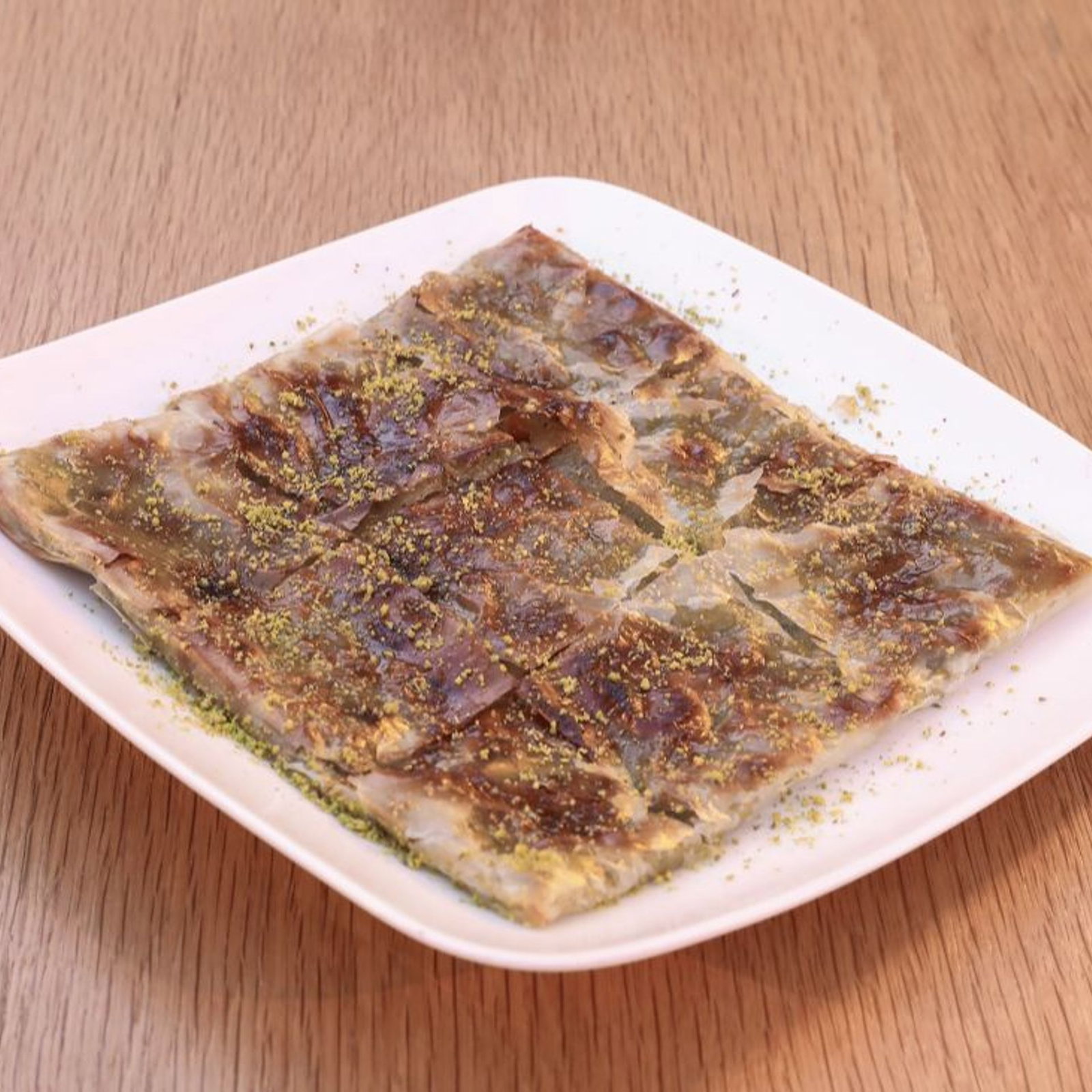 Cevizli Ballı Katmer