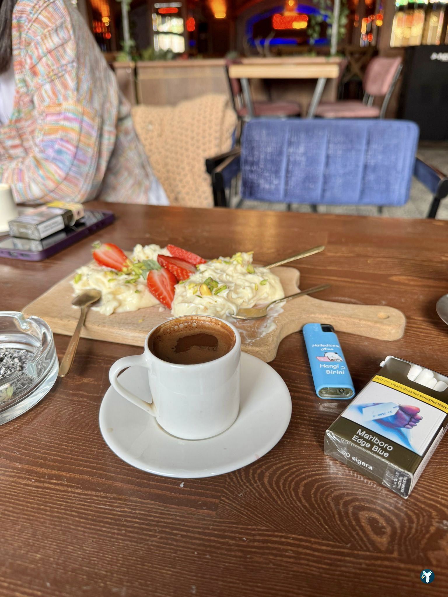 Divane Lounge