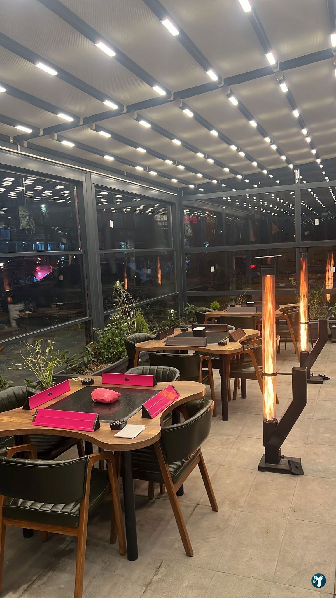 Shamrocks Cafe Halkali