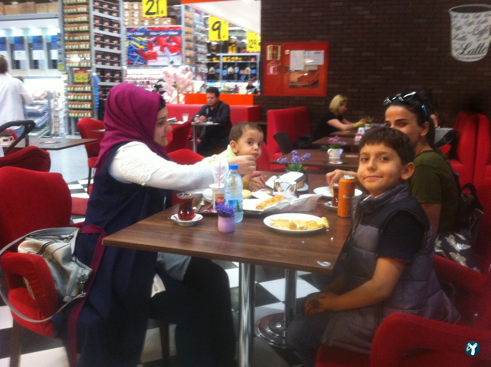 Caffé Latte Koçtaş Yapı Market Kartal(Italian Kahve Markası)