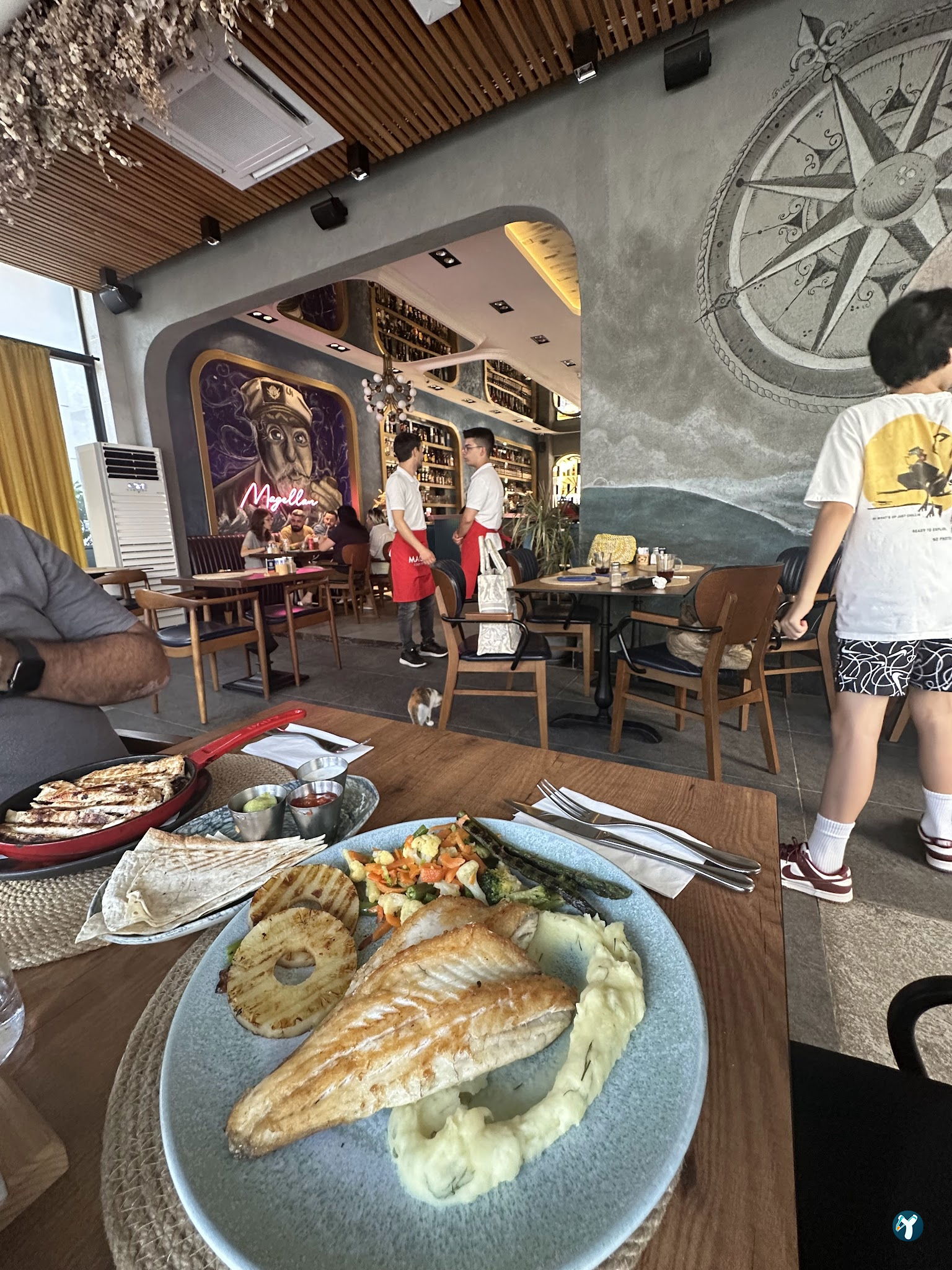 Magellan Cafe Bistro