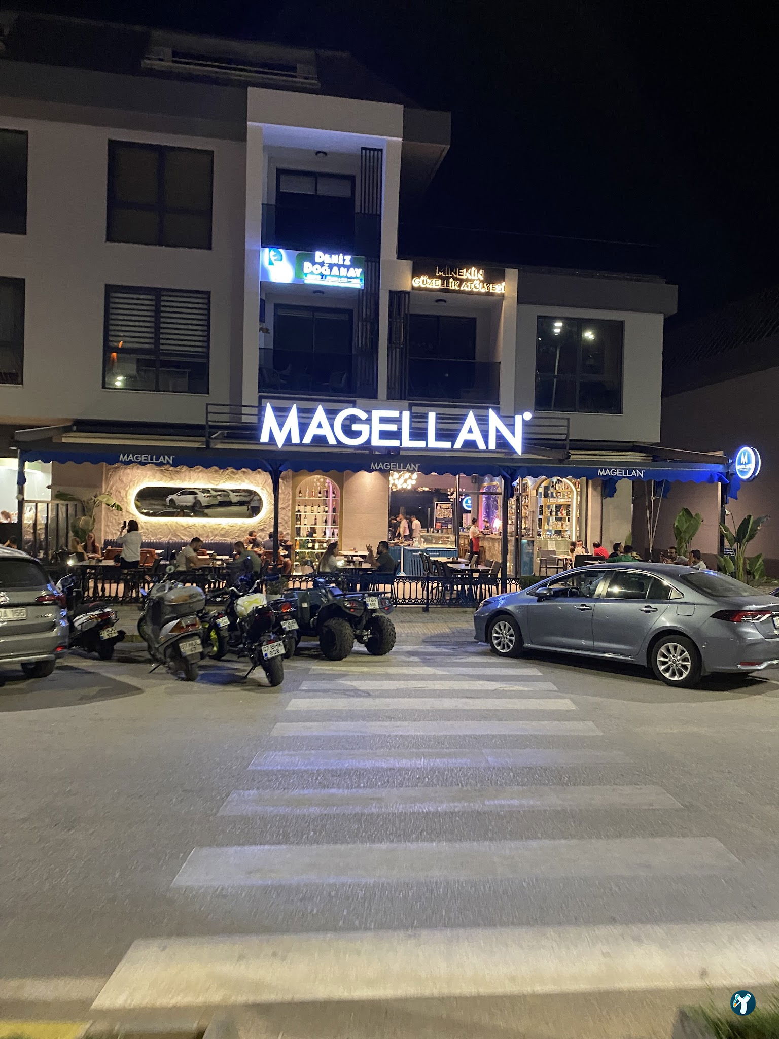 Magellan Cafe Bistro
