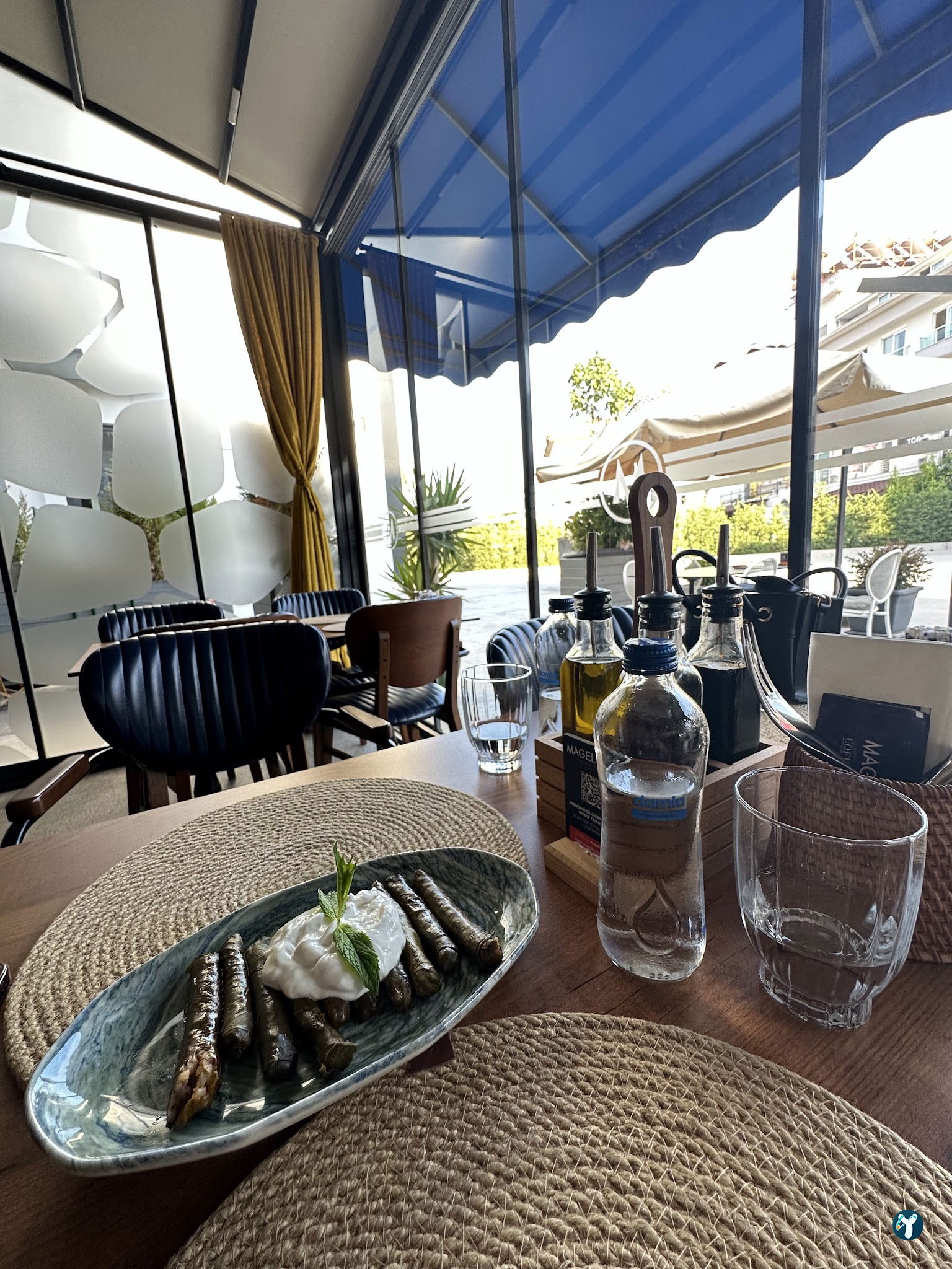 Magellan Cafe Bistro