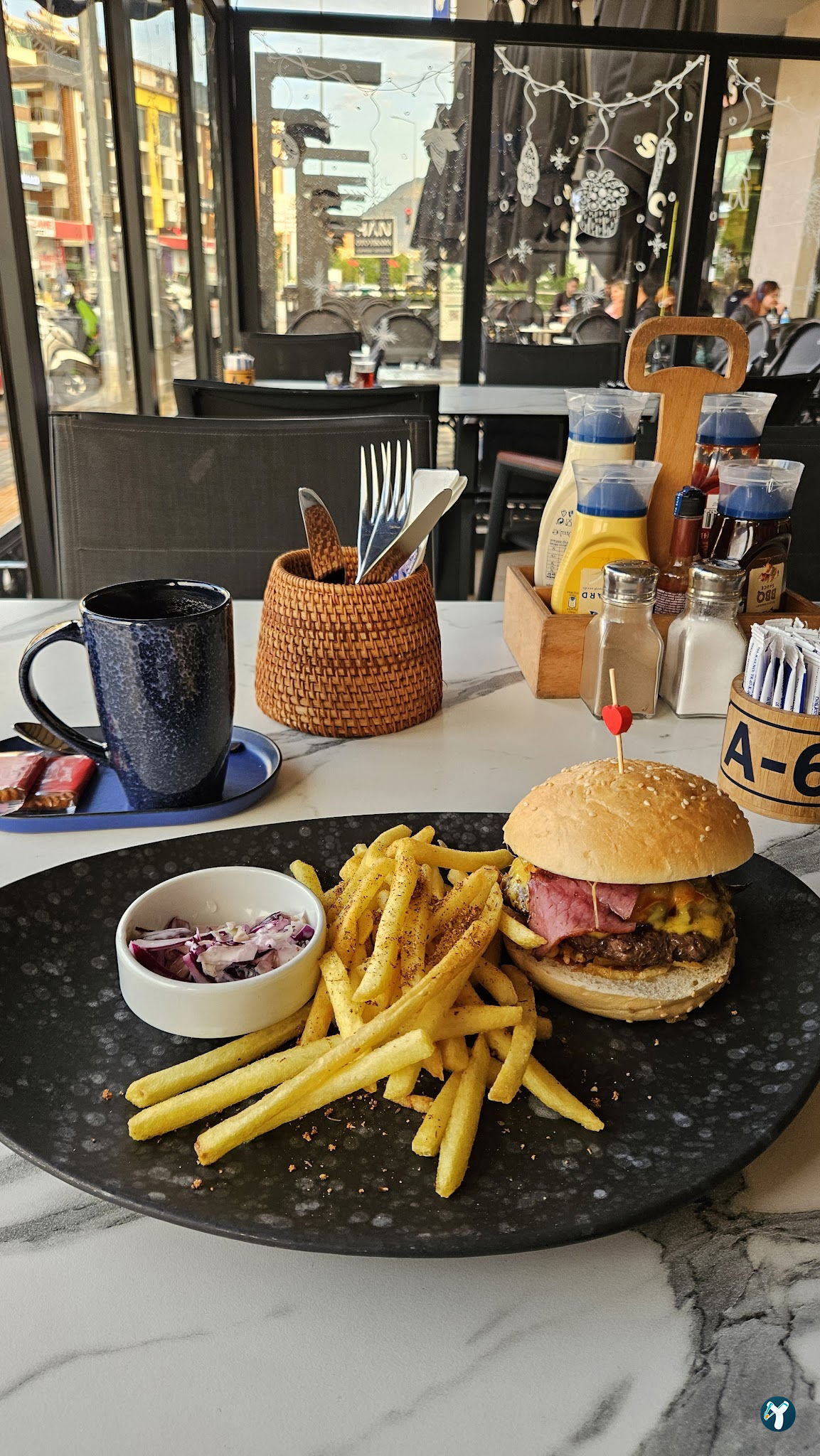 Magellan Cafe Bistro