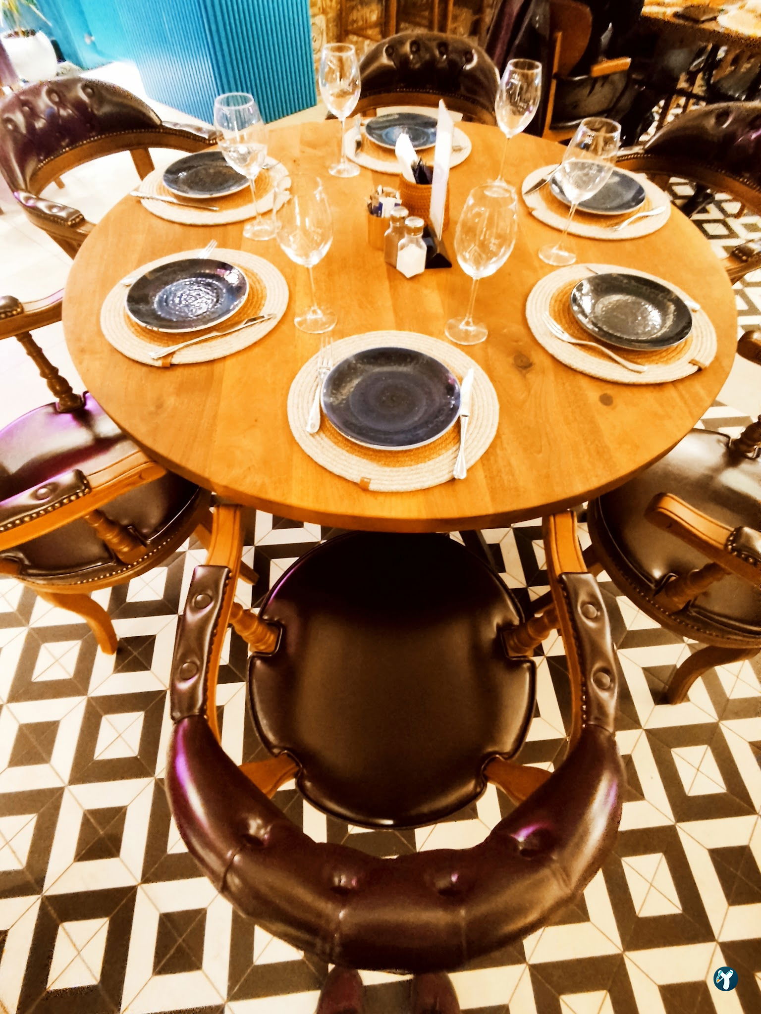Magellan Cafe Bistro