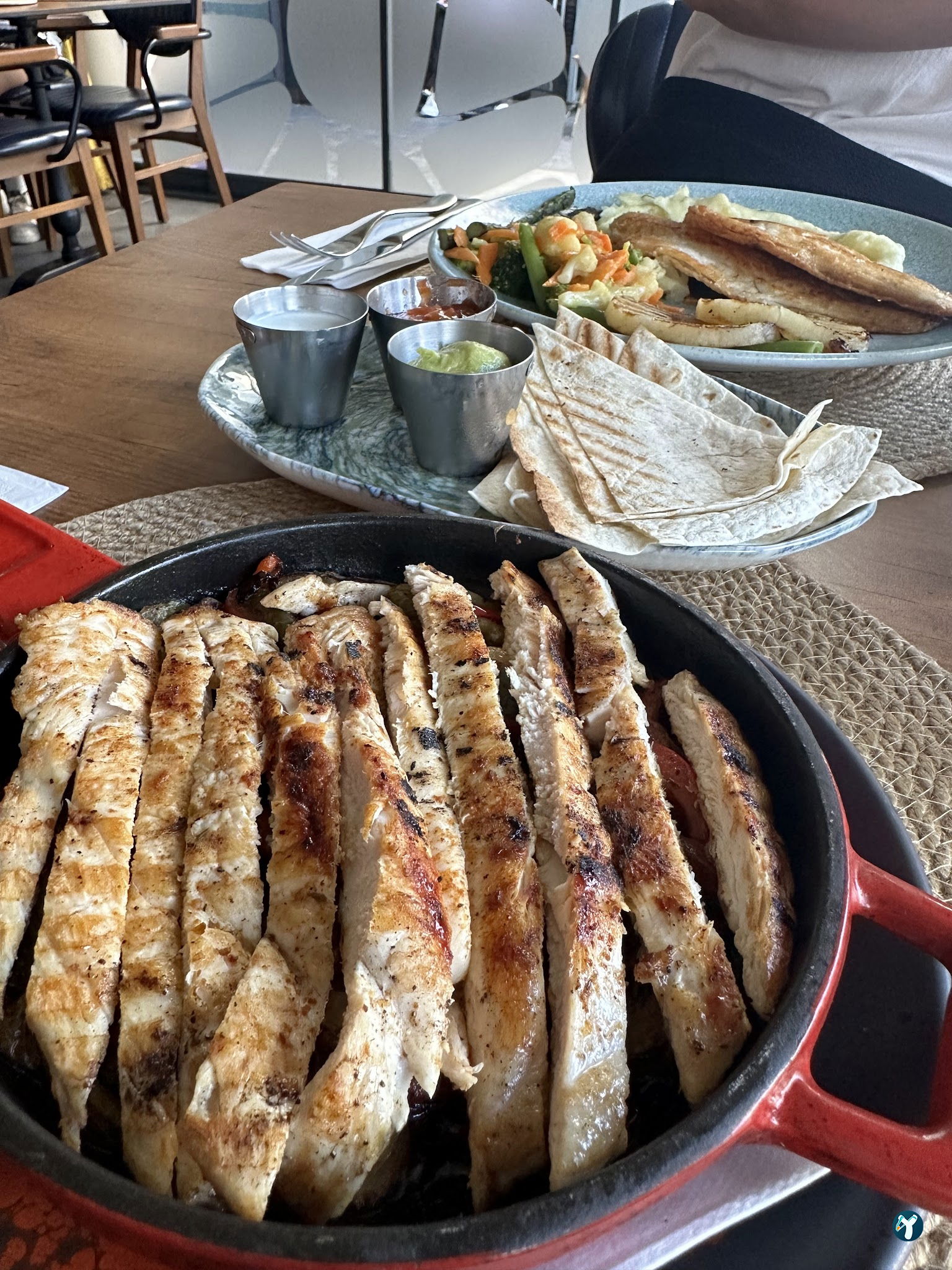 Magellan Cafe Bistro