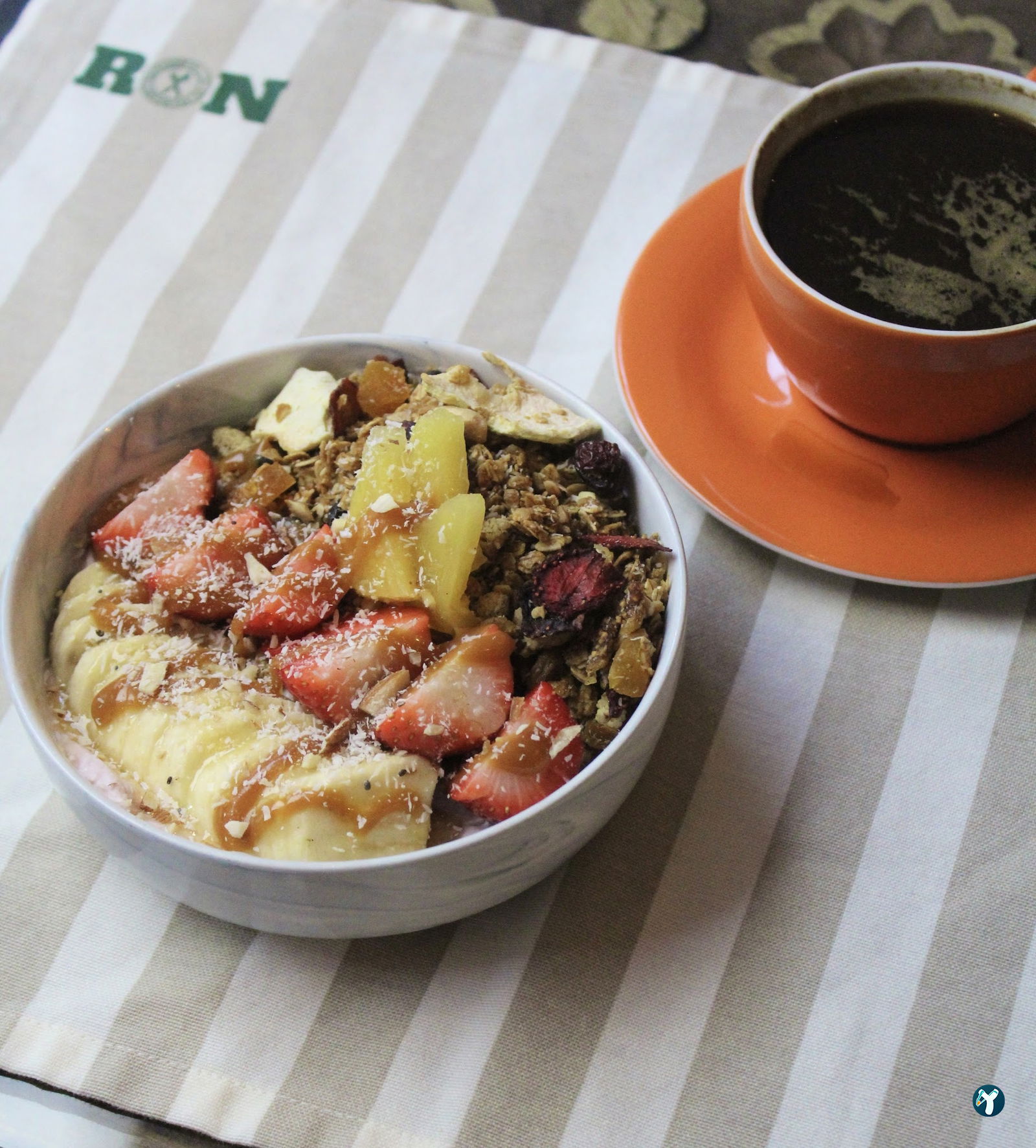 Ron Cafe