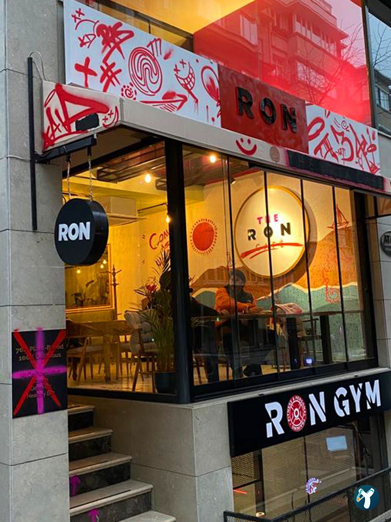 Ron Cafe