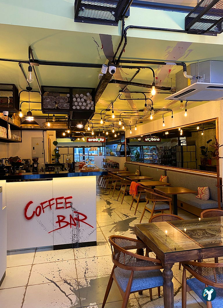 Ron Cafe