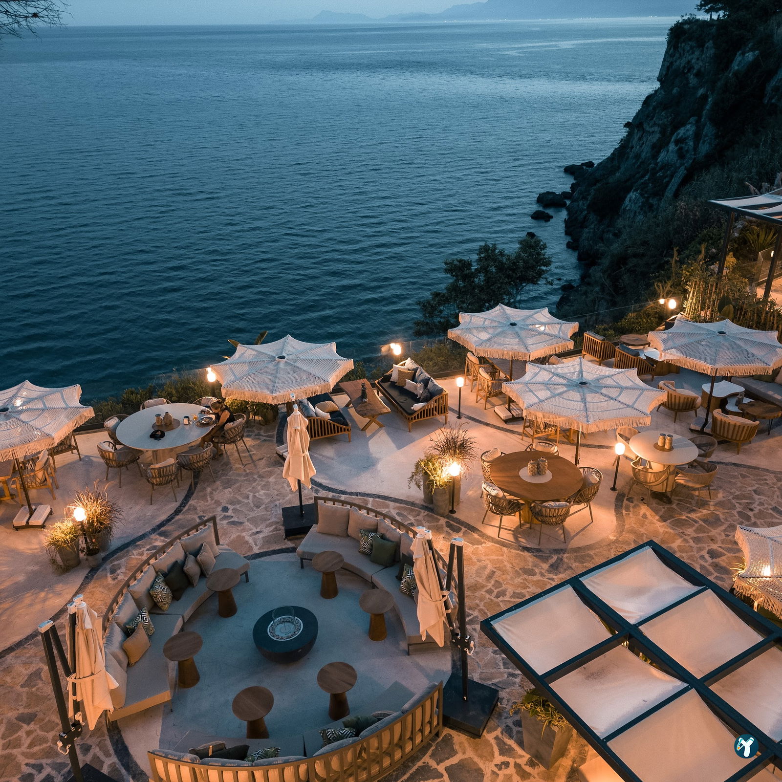La'Vera Restaurant & Bar & Beach