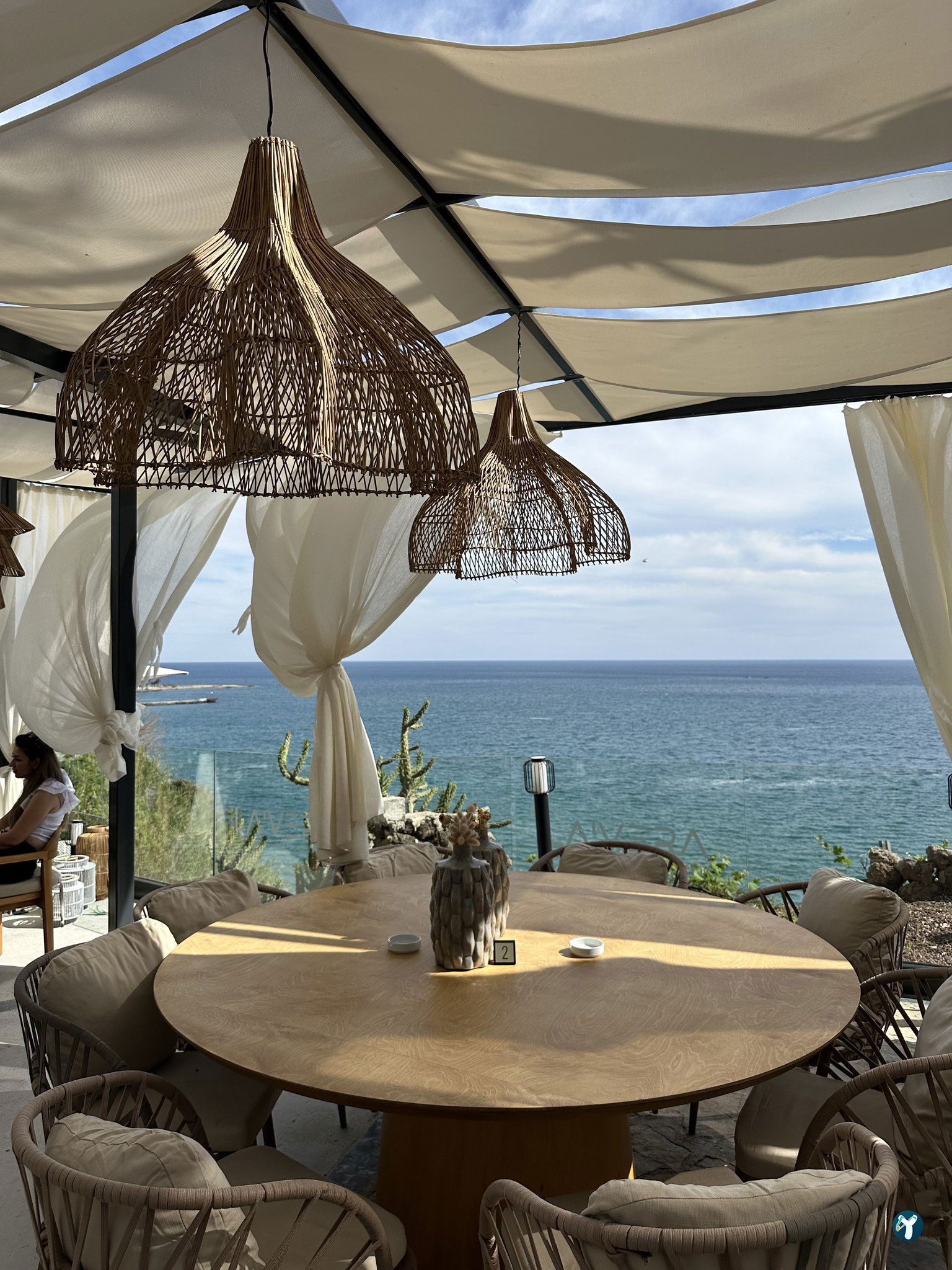 La'Vera Restaurant & Bar & Beach