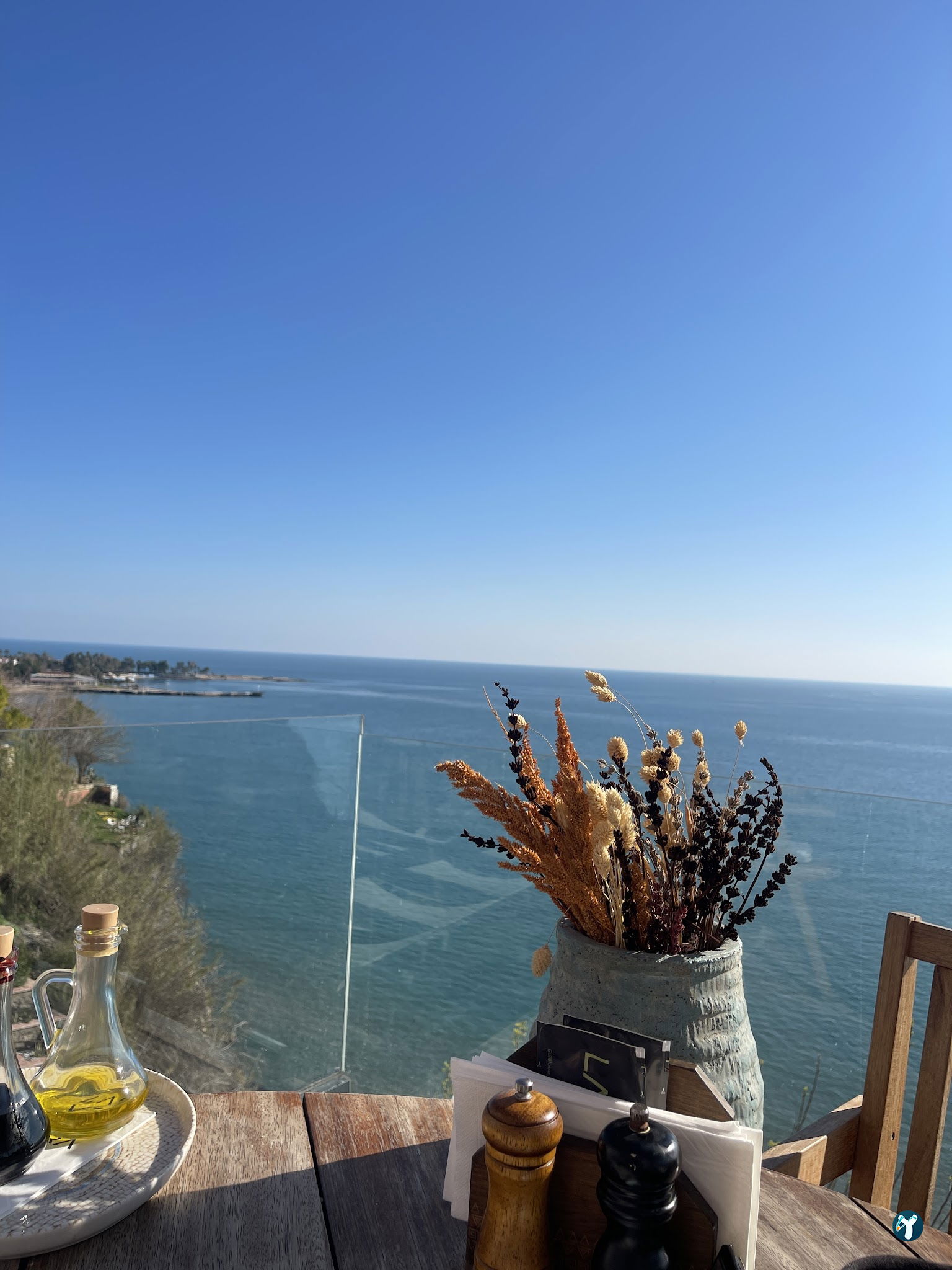 La'Vera Restaurant & Bar & Beach