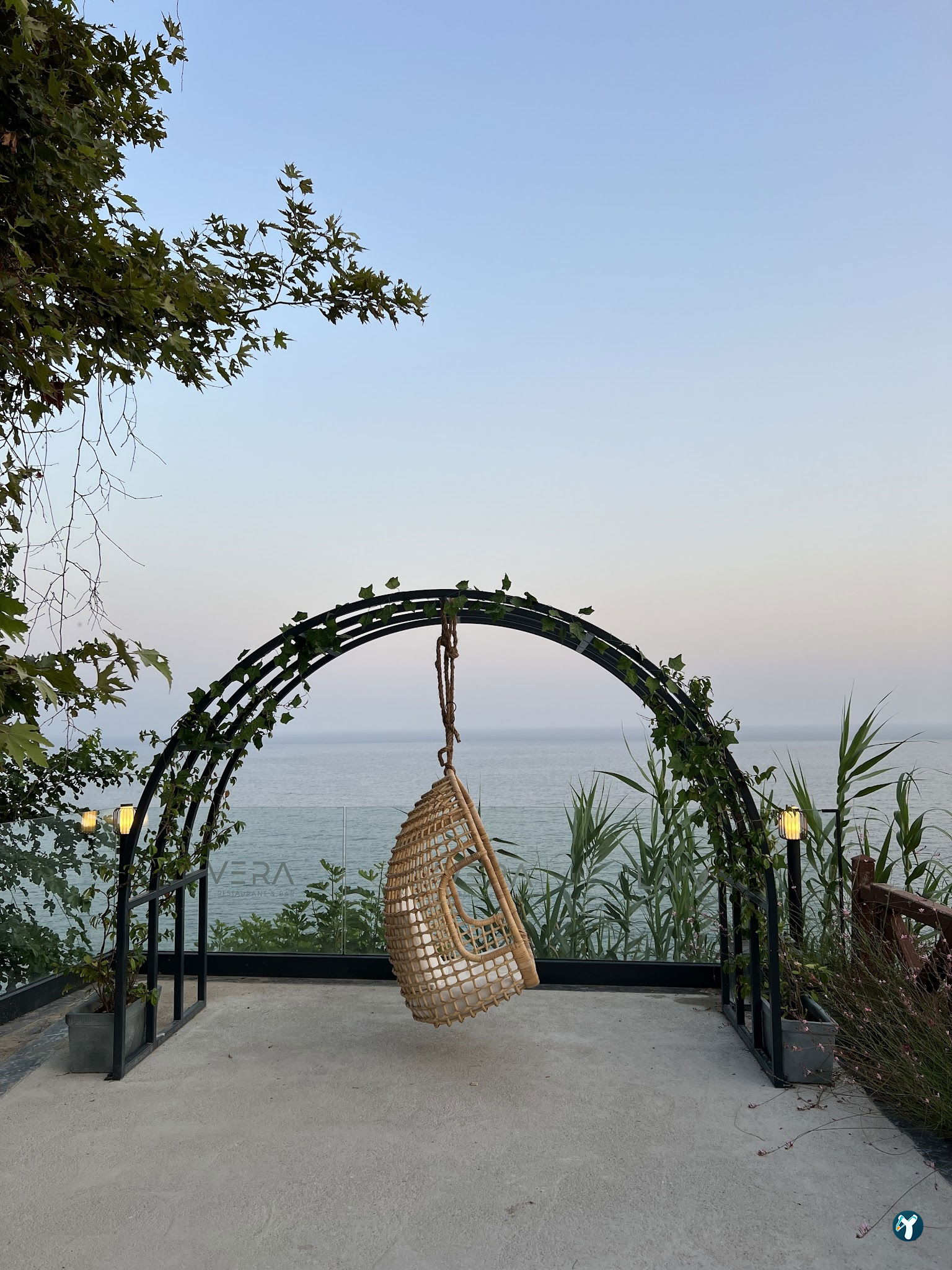 La'Vera Restaurant & Bar & Beach