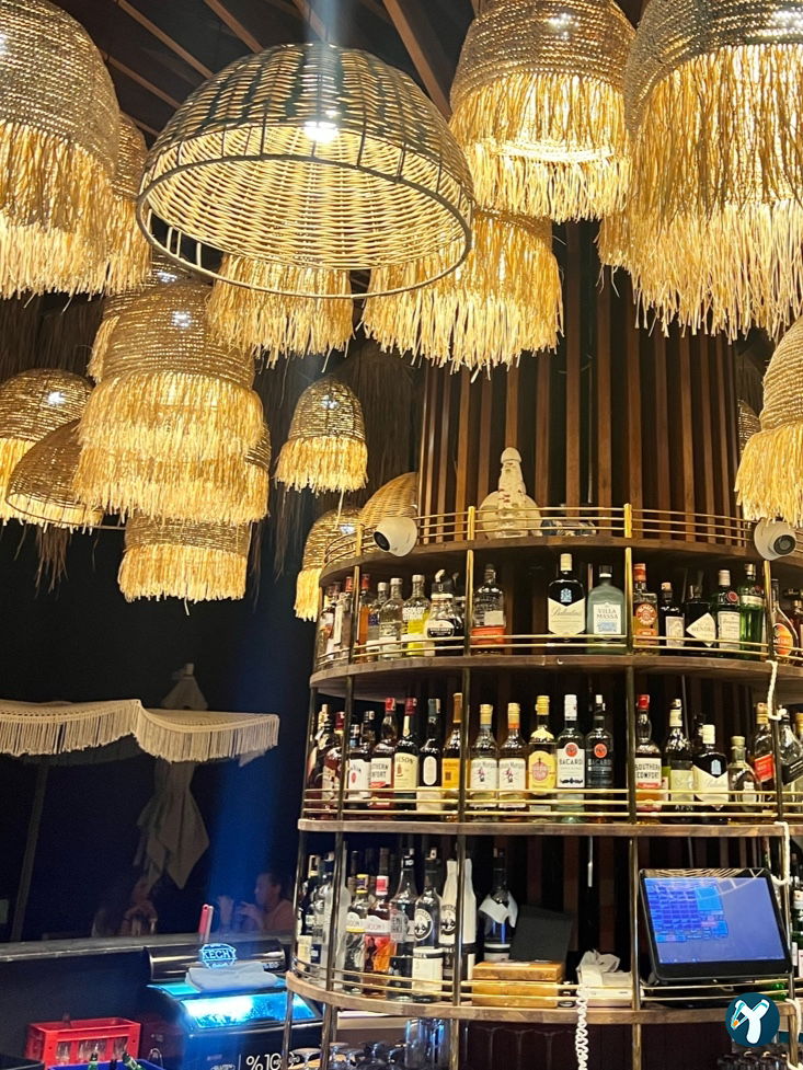 La'Vera Restaurant & Bar & Beach