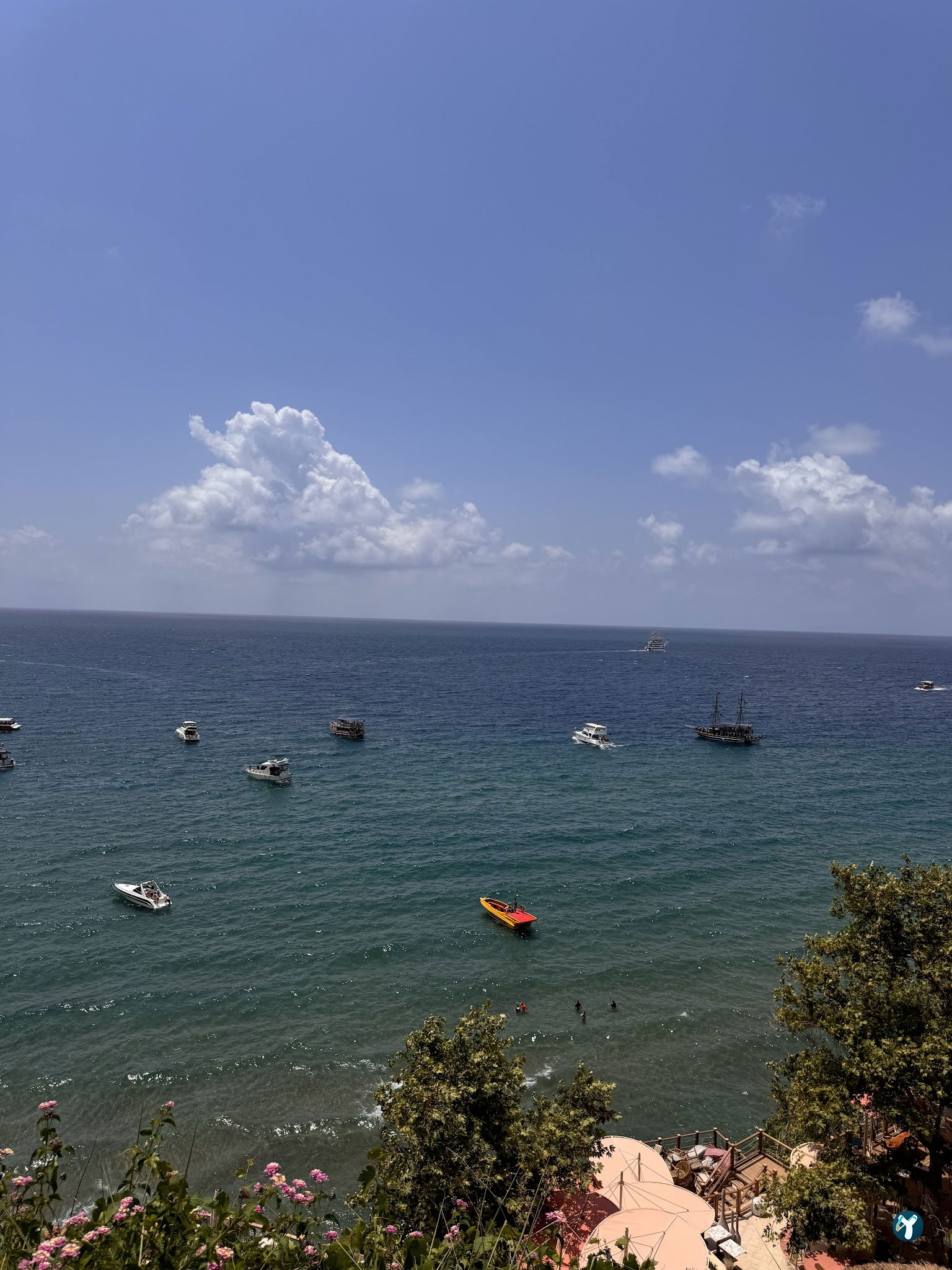 La'Vera Restaurant & Bar & Beach