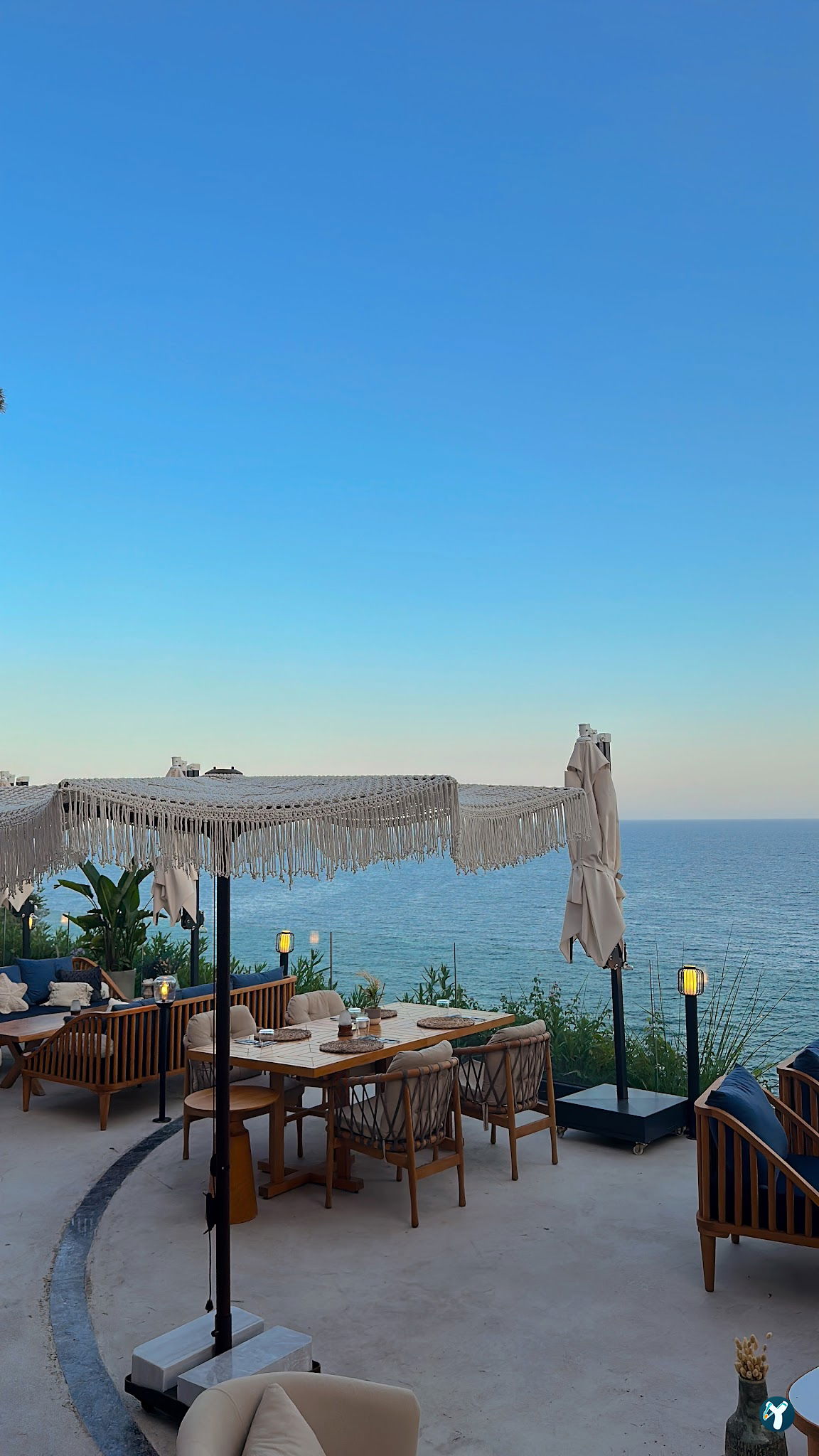 La'Vera Restaurant & Bar & Beach