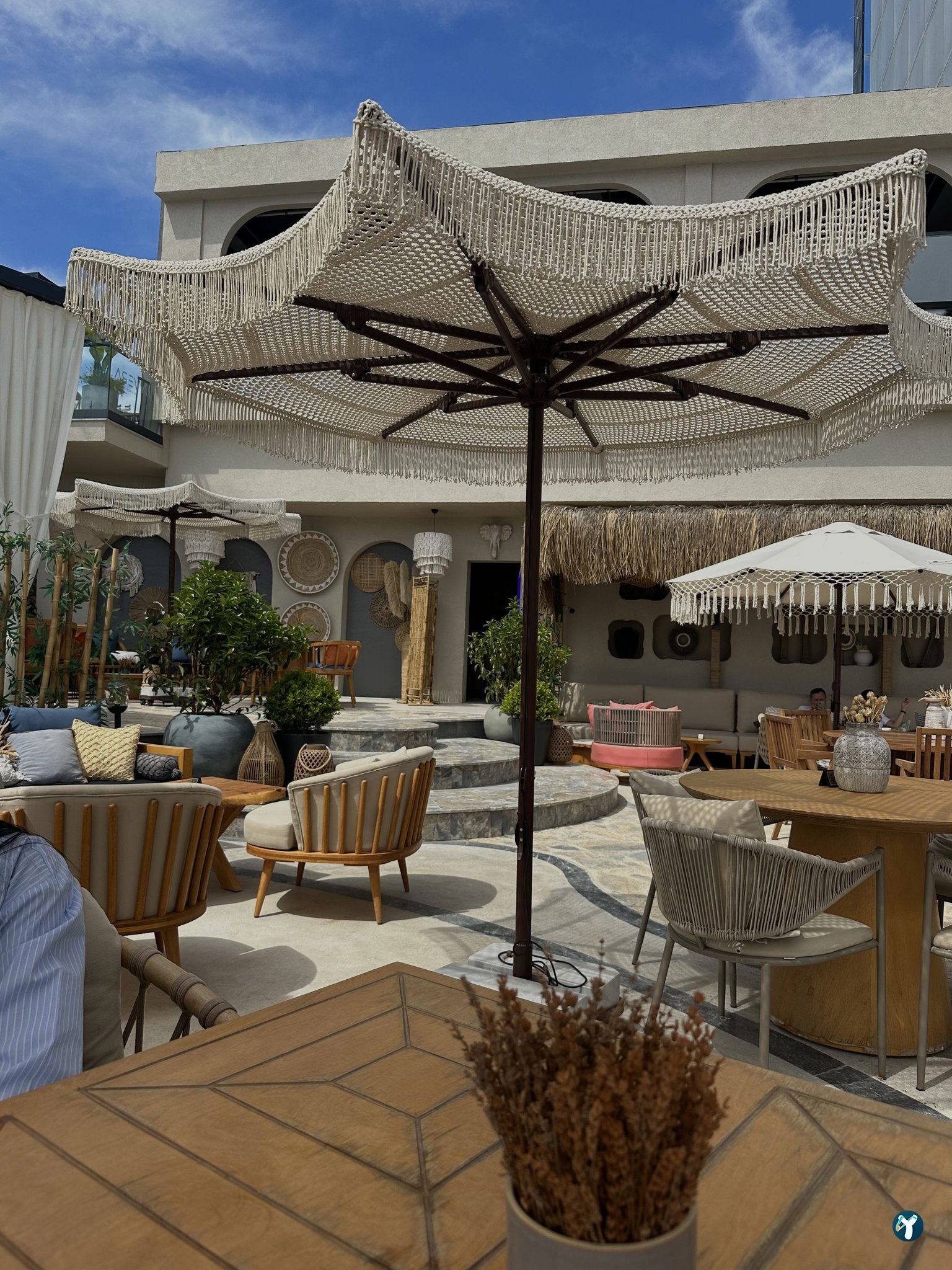 La'Vera Restaurant & Bar & Beach