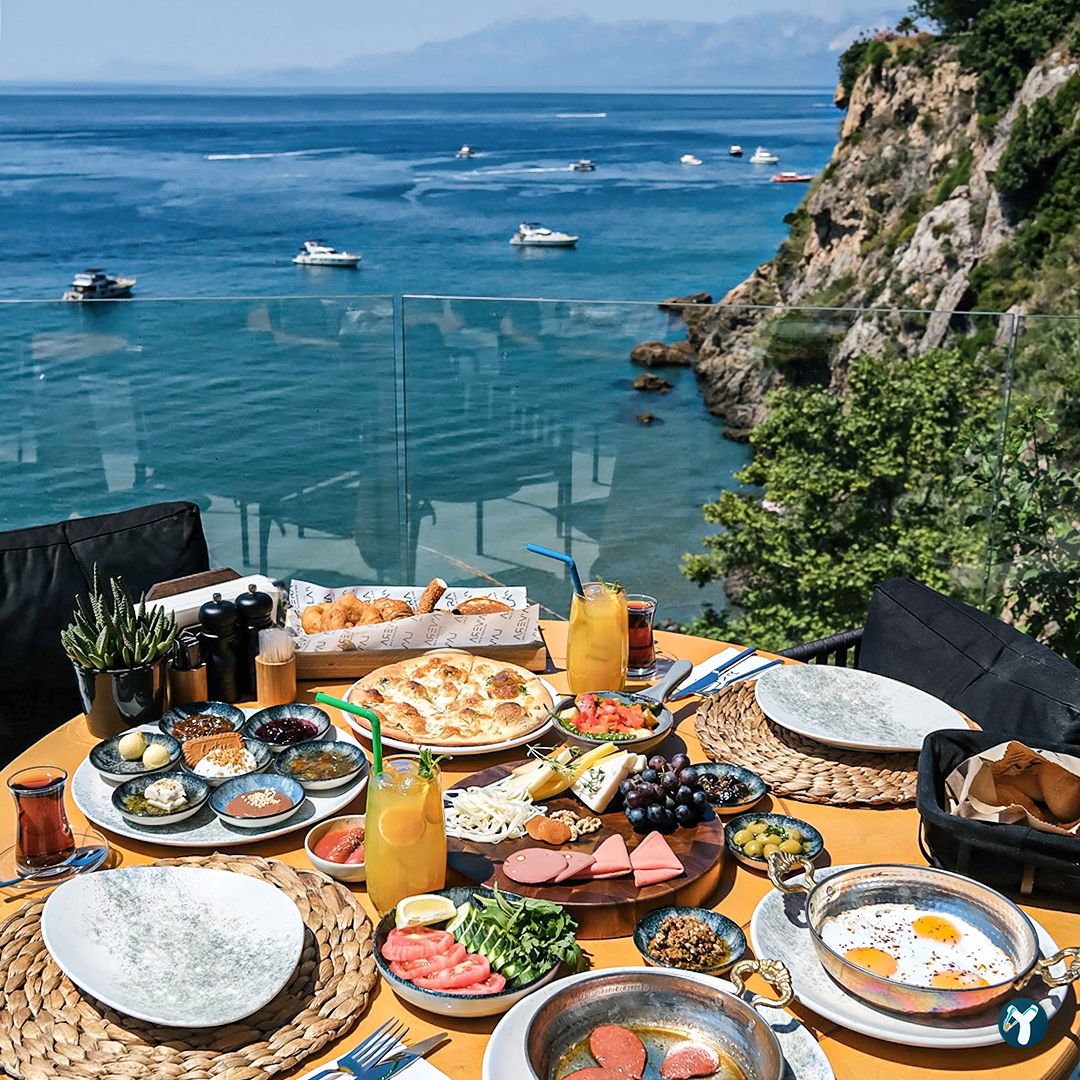 La'Vera Restaurant & Bar & Beach