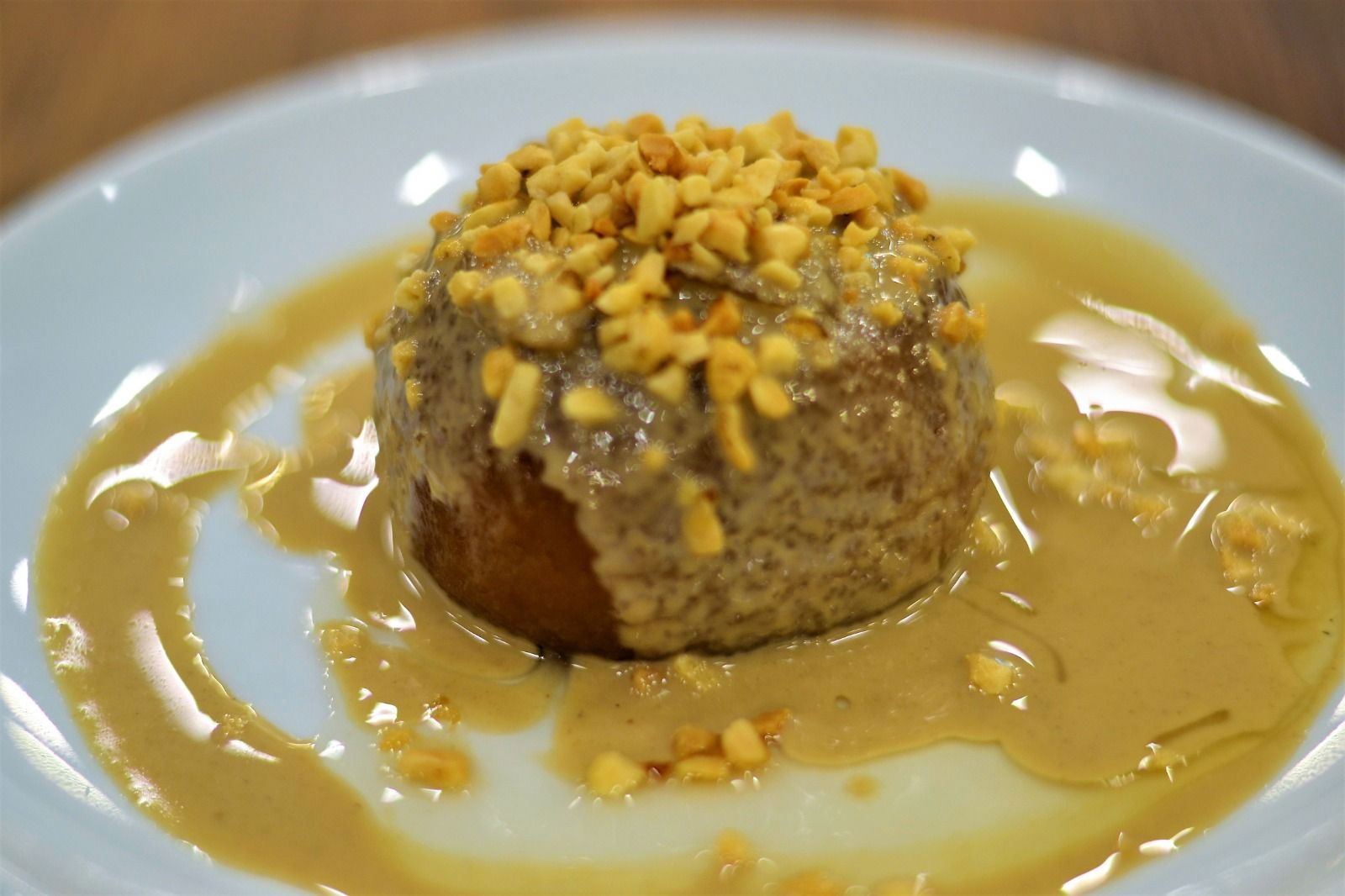 Lale Cafe & Restaurant