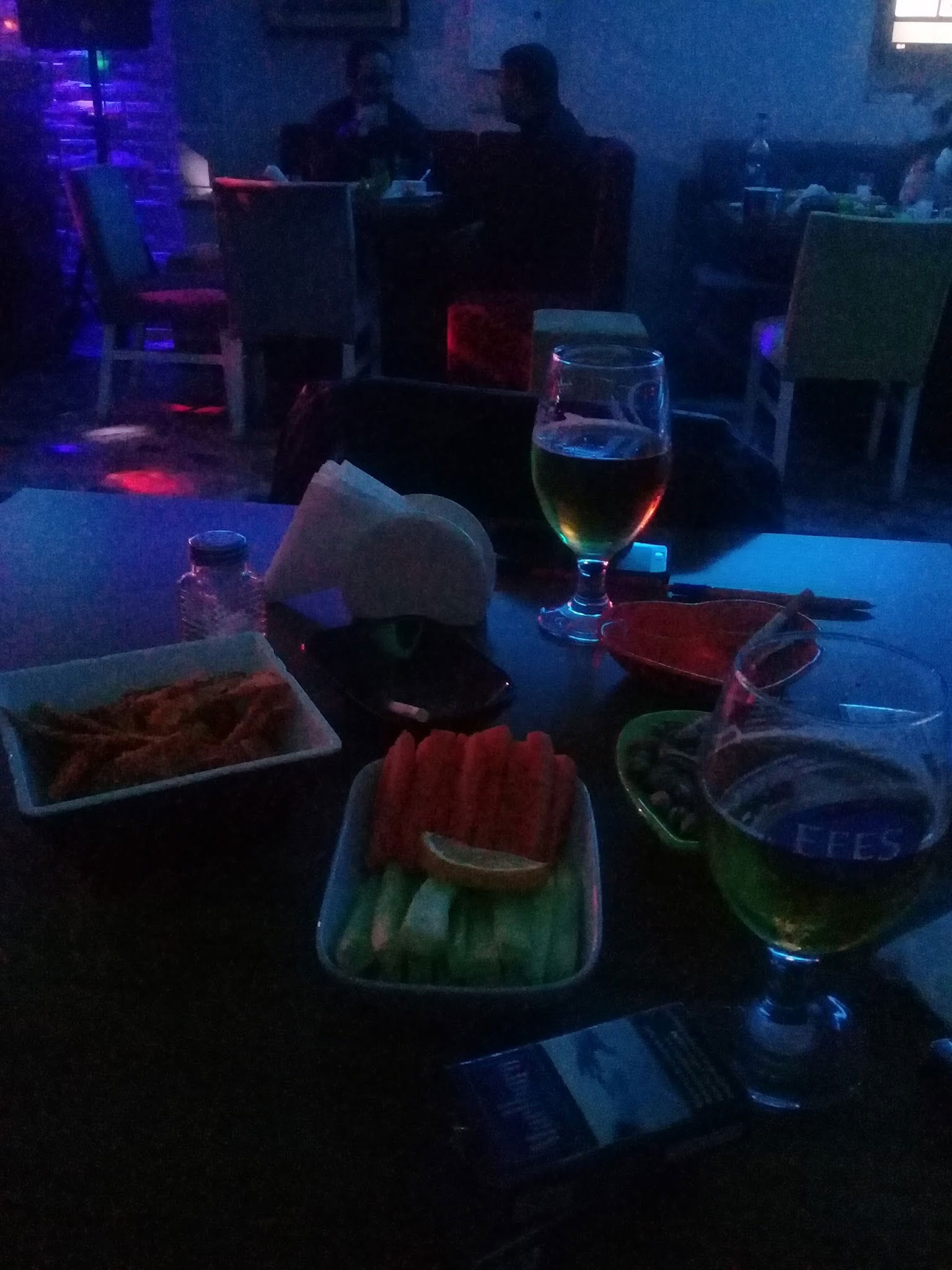 Lale Cafe & Restaurant