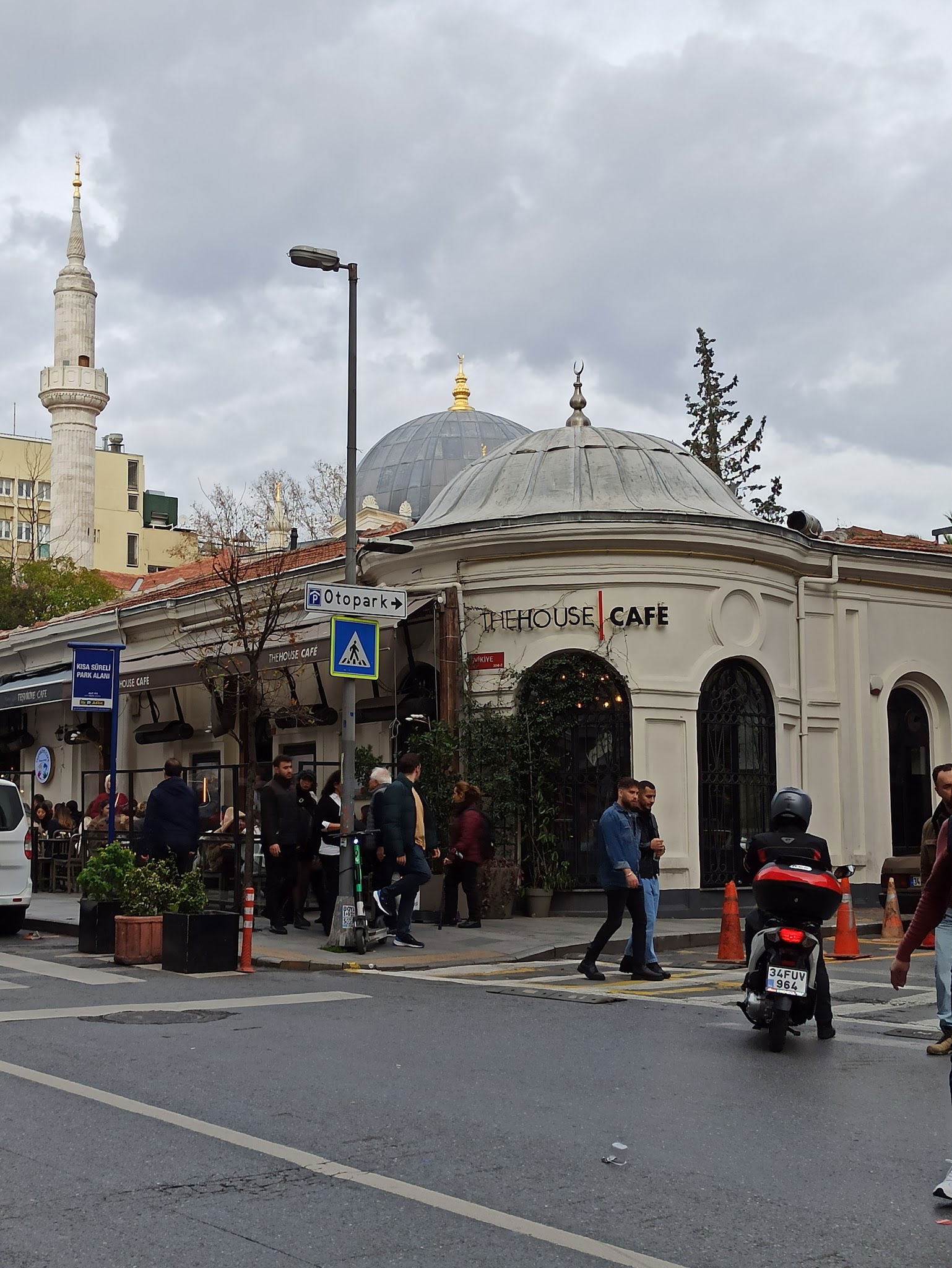 The House Cafe Corner